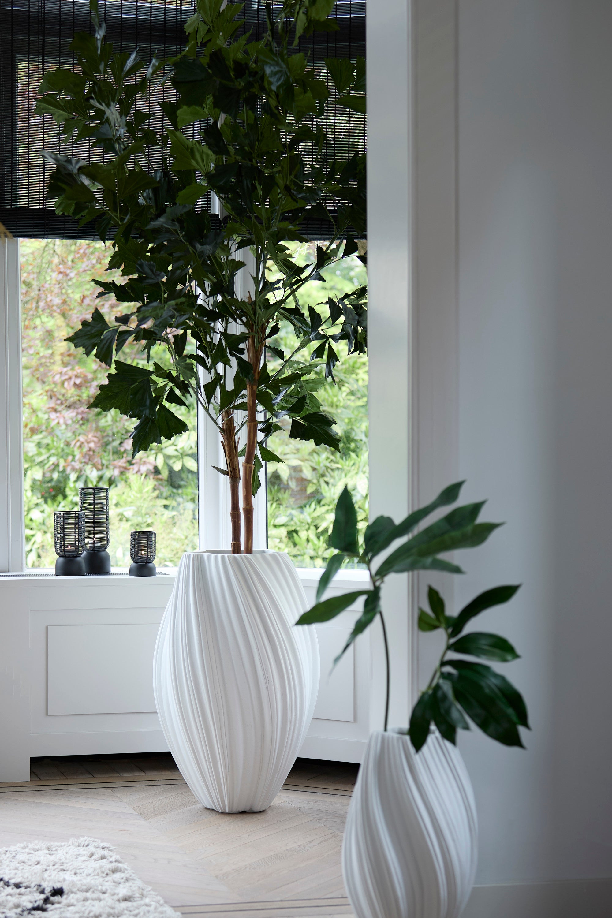 Yatung Cream Decorative Planter 81cm