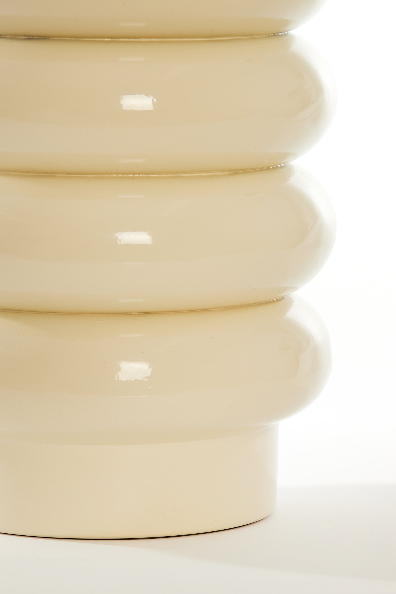 Mirogi Cream Metal Round Side Table