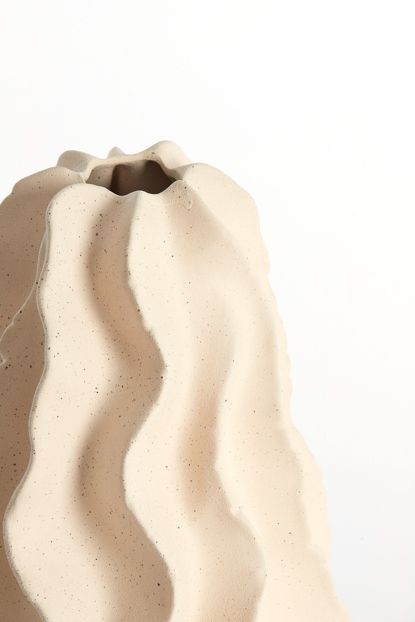 Nelani Matt Cream Wavy Ceramic Vase