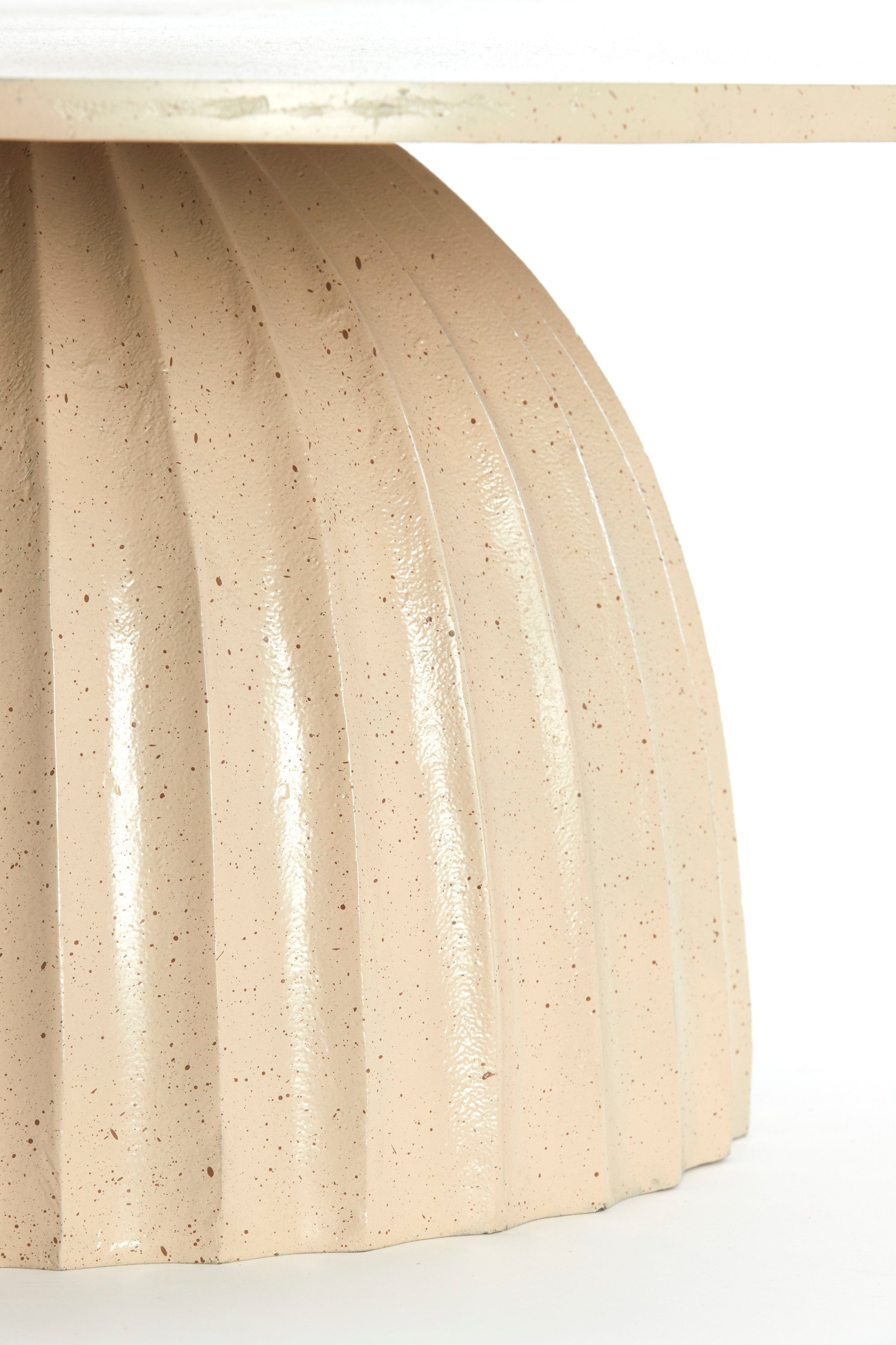 Veglia Matt Sand & Light Brown Spotted Fluted Metal Round Coffee Table