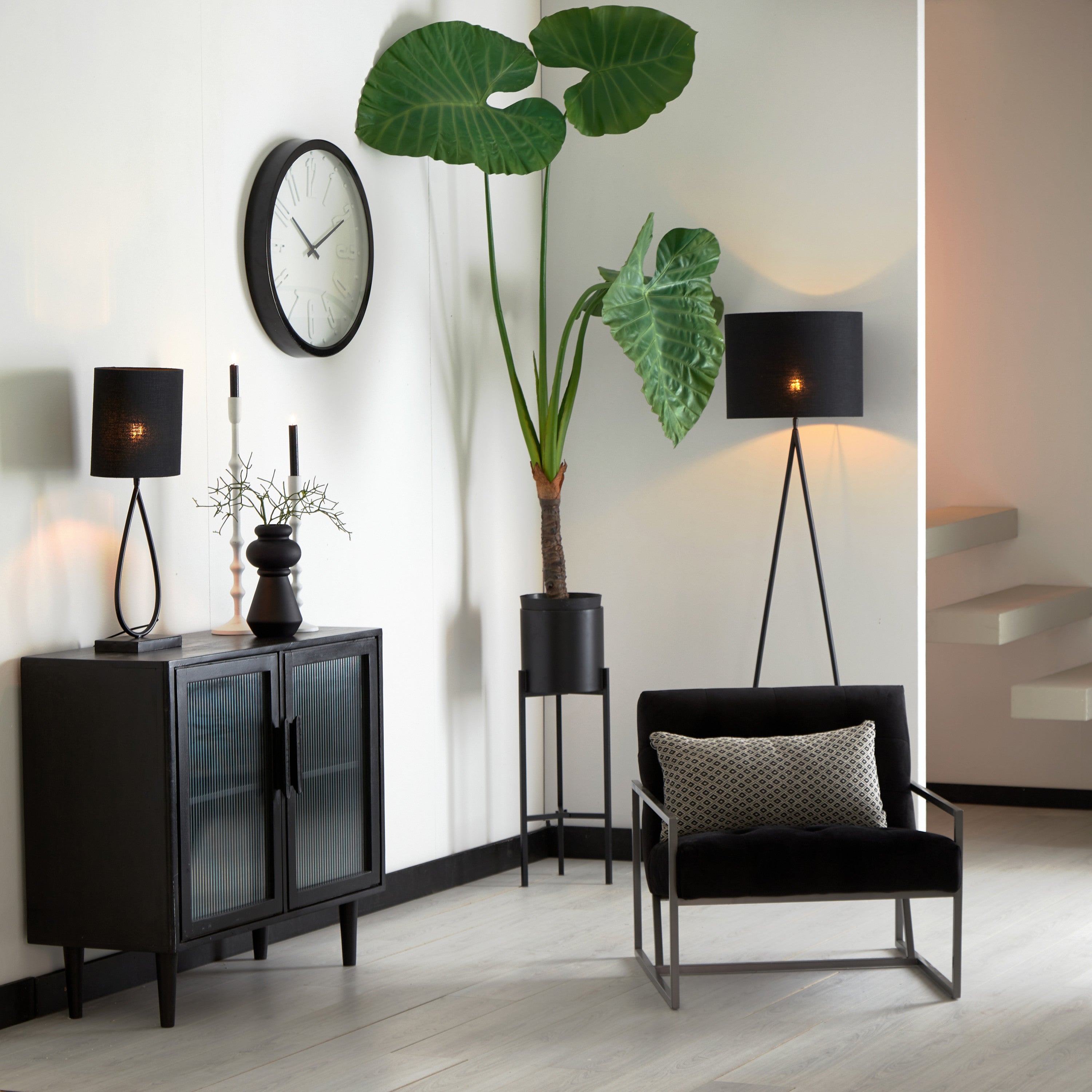 Tamsu Matt Black Metal Floor Lamp Base