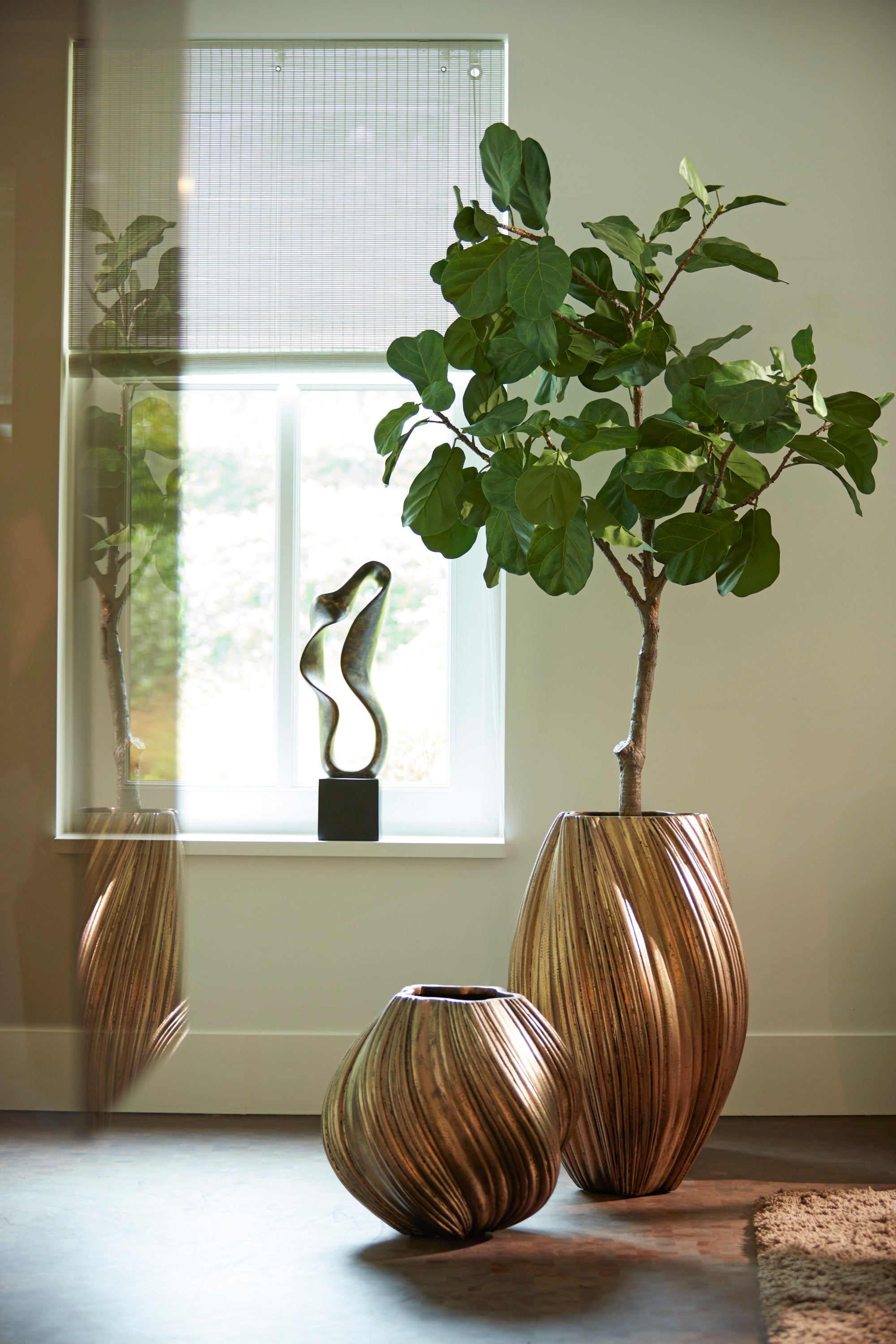 Yatung Antique Bronze Decorative Planter 81cm
