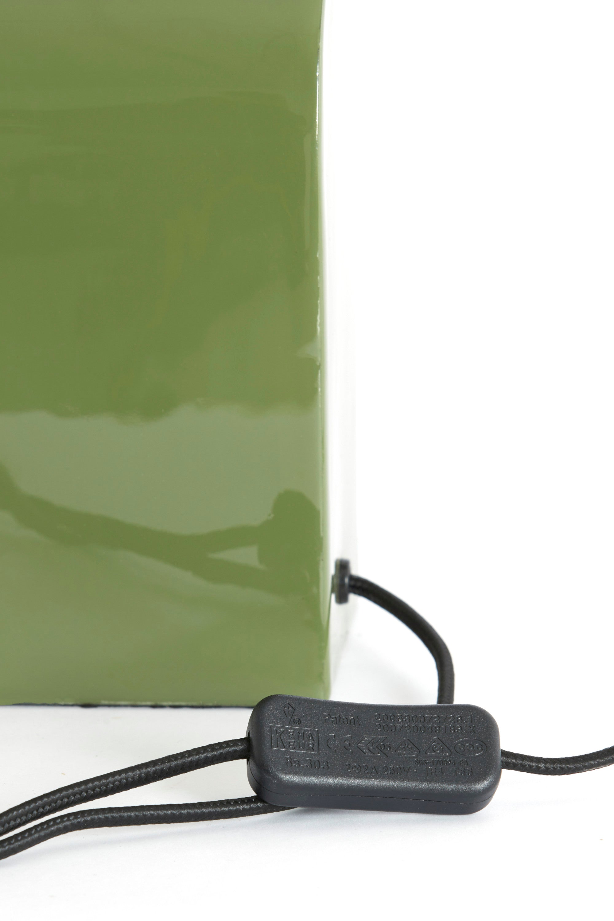 Cardona Light Green & Gold Metal Table Lamp