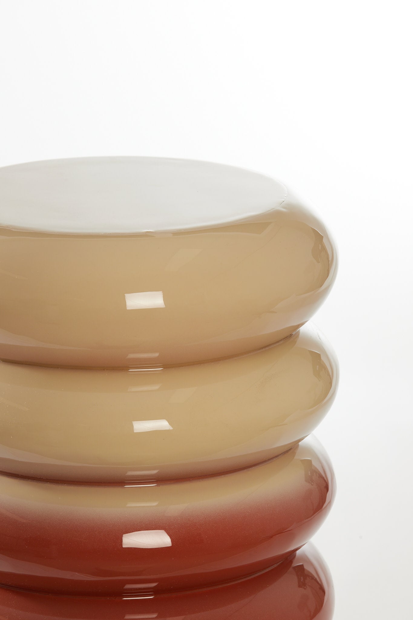 Mirogi Cream & Dark Orange Metal Round Side Table