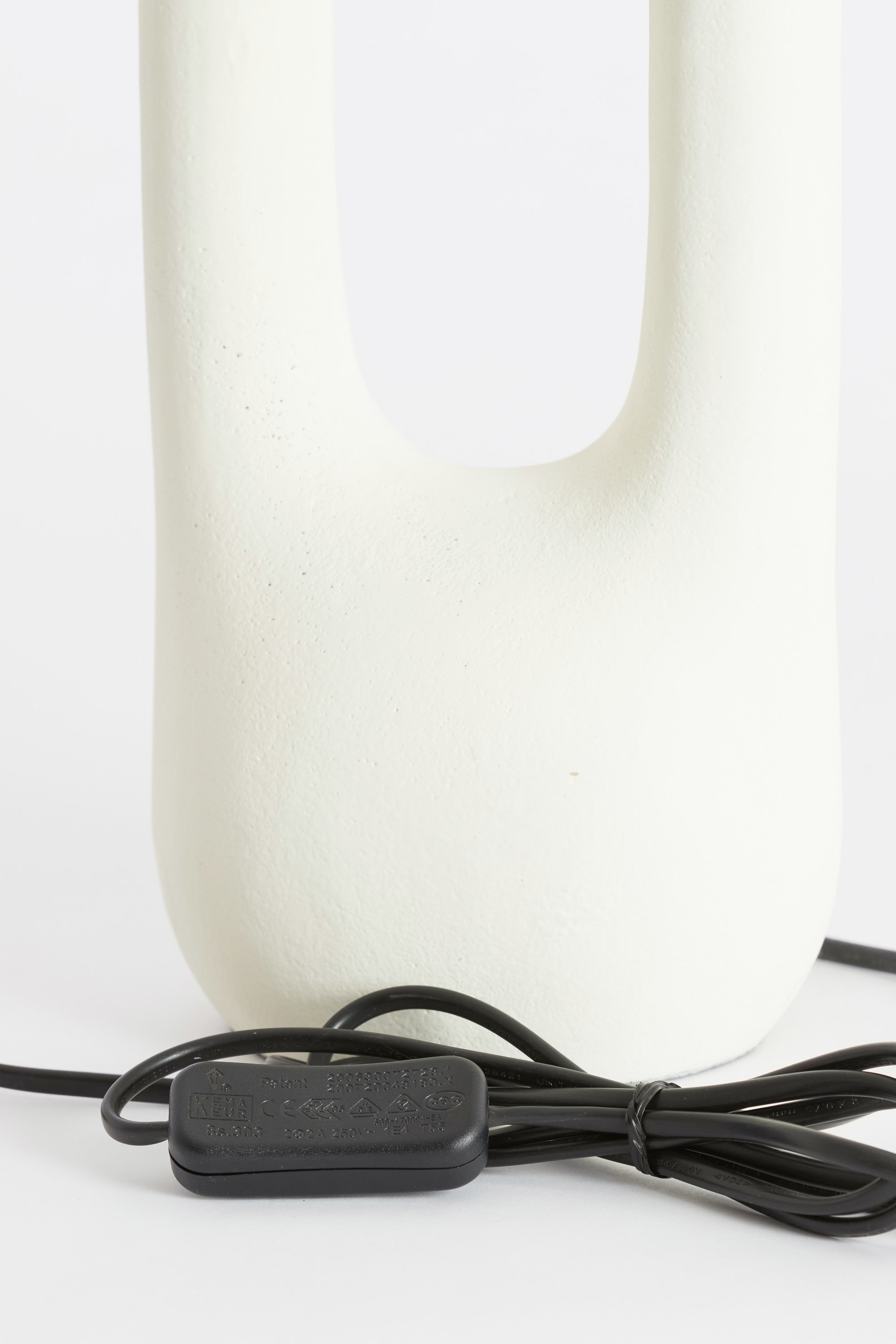 Elric Cream Metal Table Lamp Base