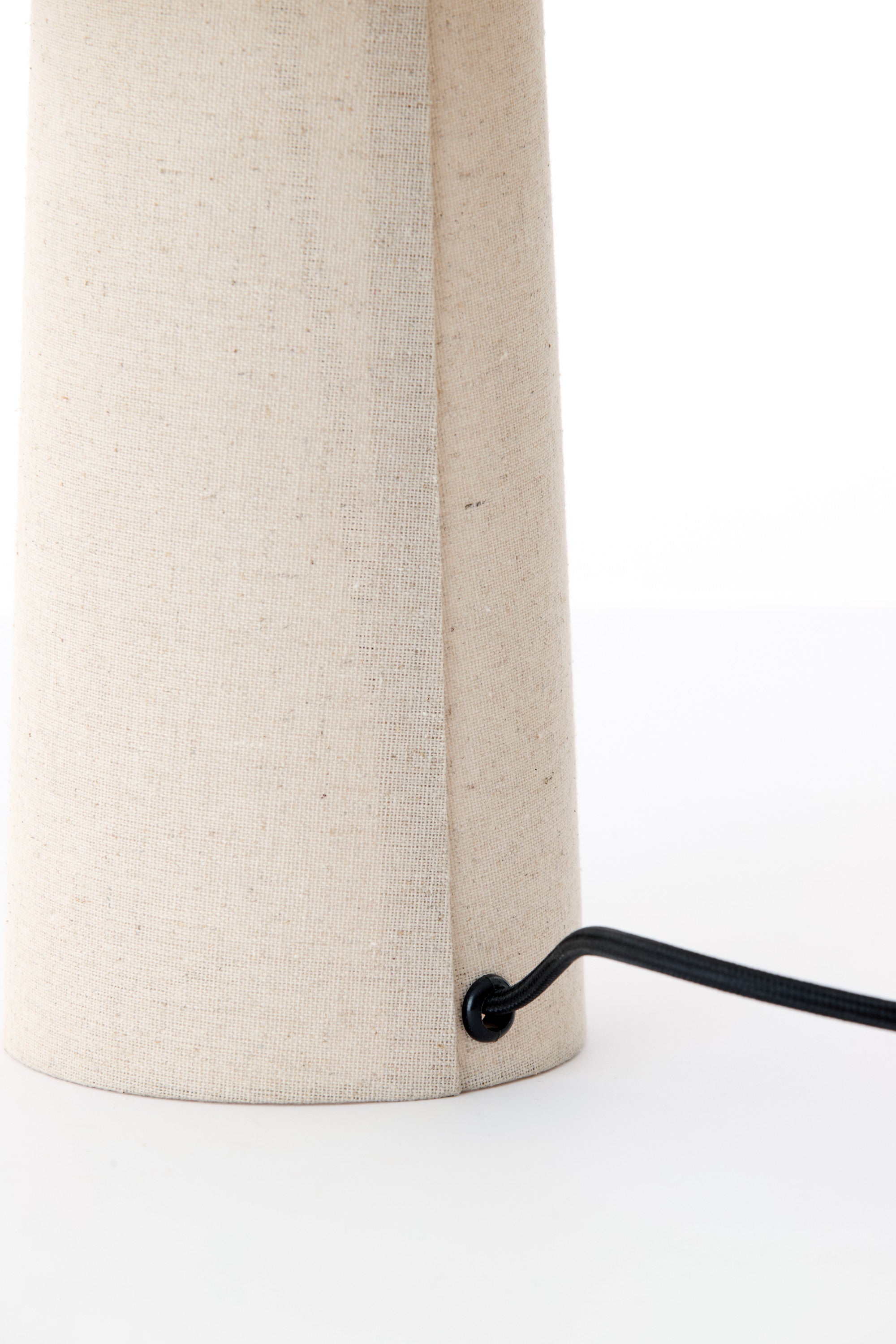 Musaby White Linen Table Lamp