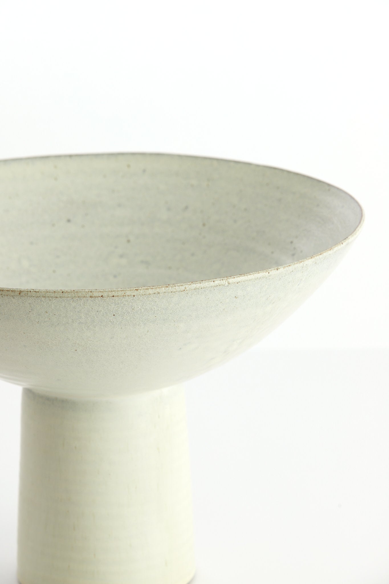 Vasco Matt Cream/Sand Ceramic Decorative Bowl on Stand