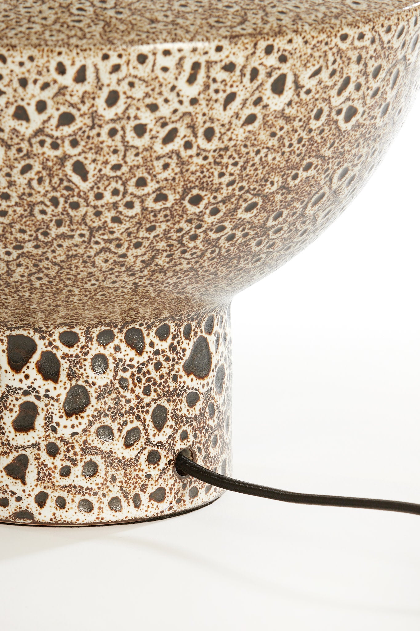 Yasur Cream Ceramic & Black Table Lamp Base 22cm