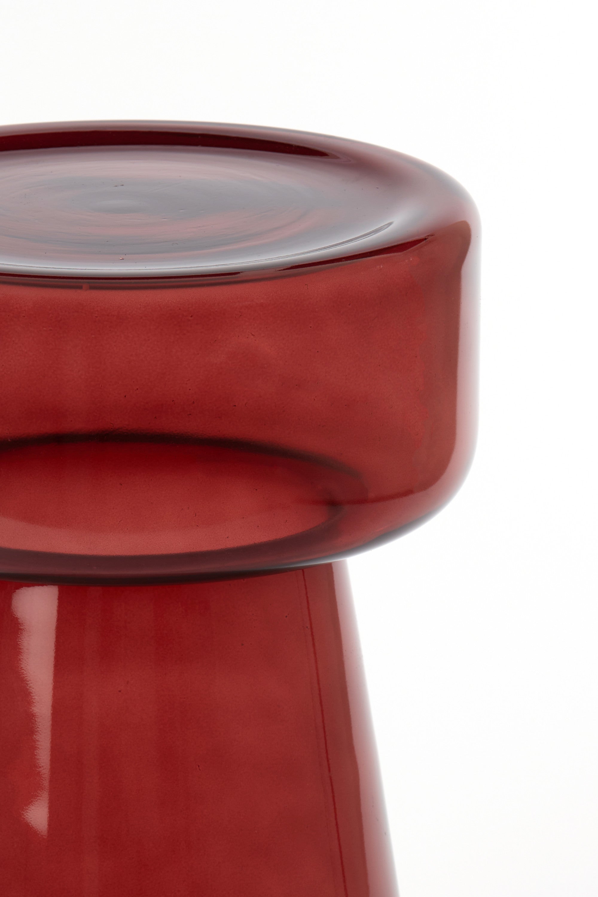 Dakwa Burgundy Glass Round Side Table 50cm