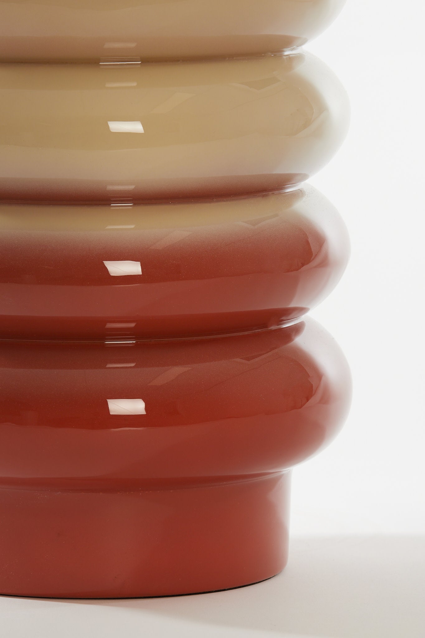 Mirogi Cream & Dark Orange Metal Round Side Table