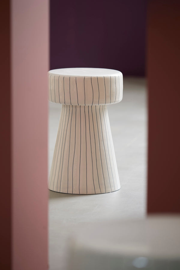 Dakwa Gloss White & Black Metal Round Side Table 47cm
