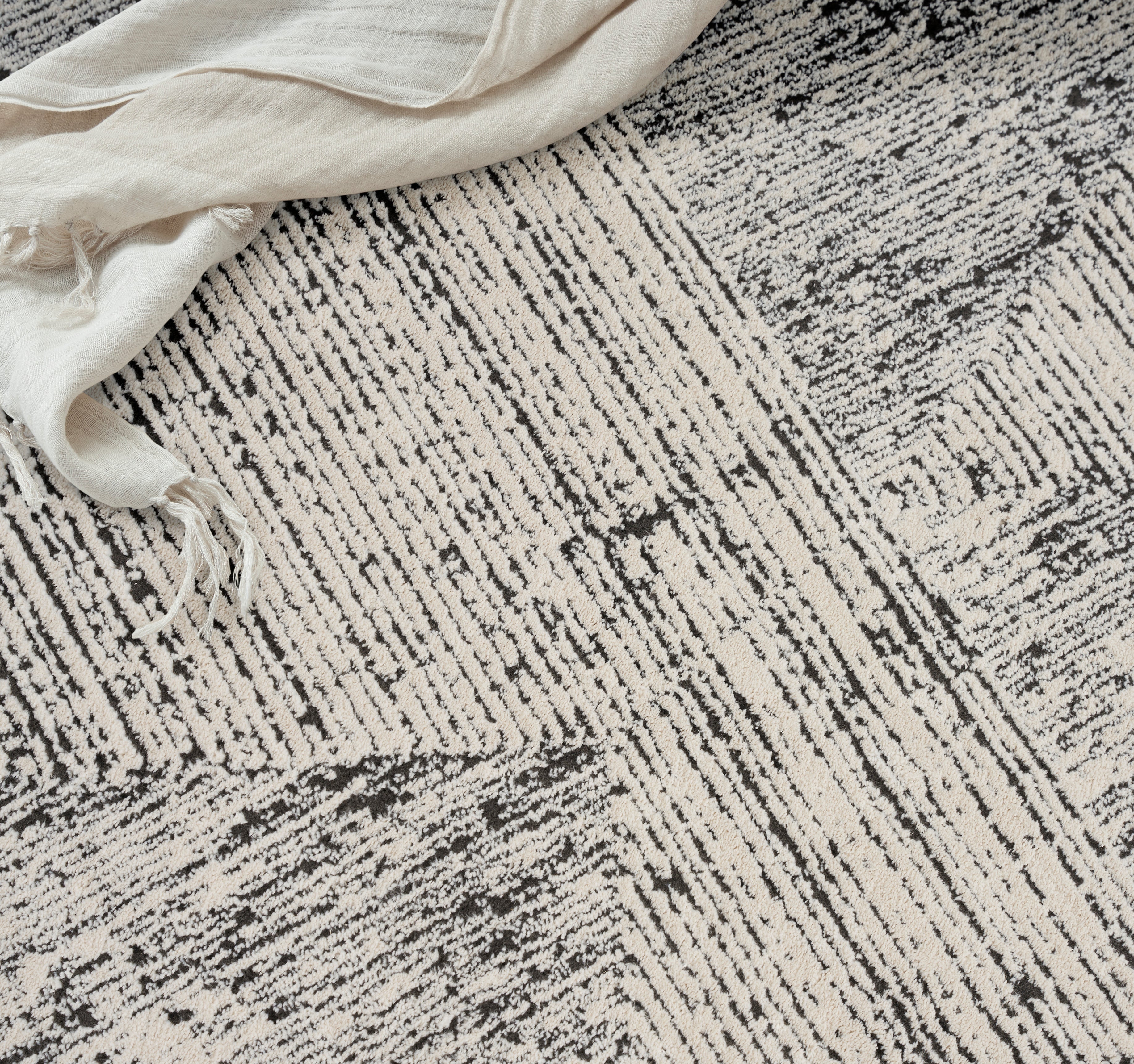 Calvin Klein CK024 Irradiant IRR01 Cream Large Rectangle Rug