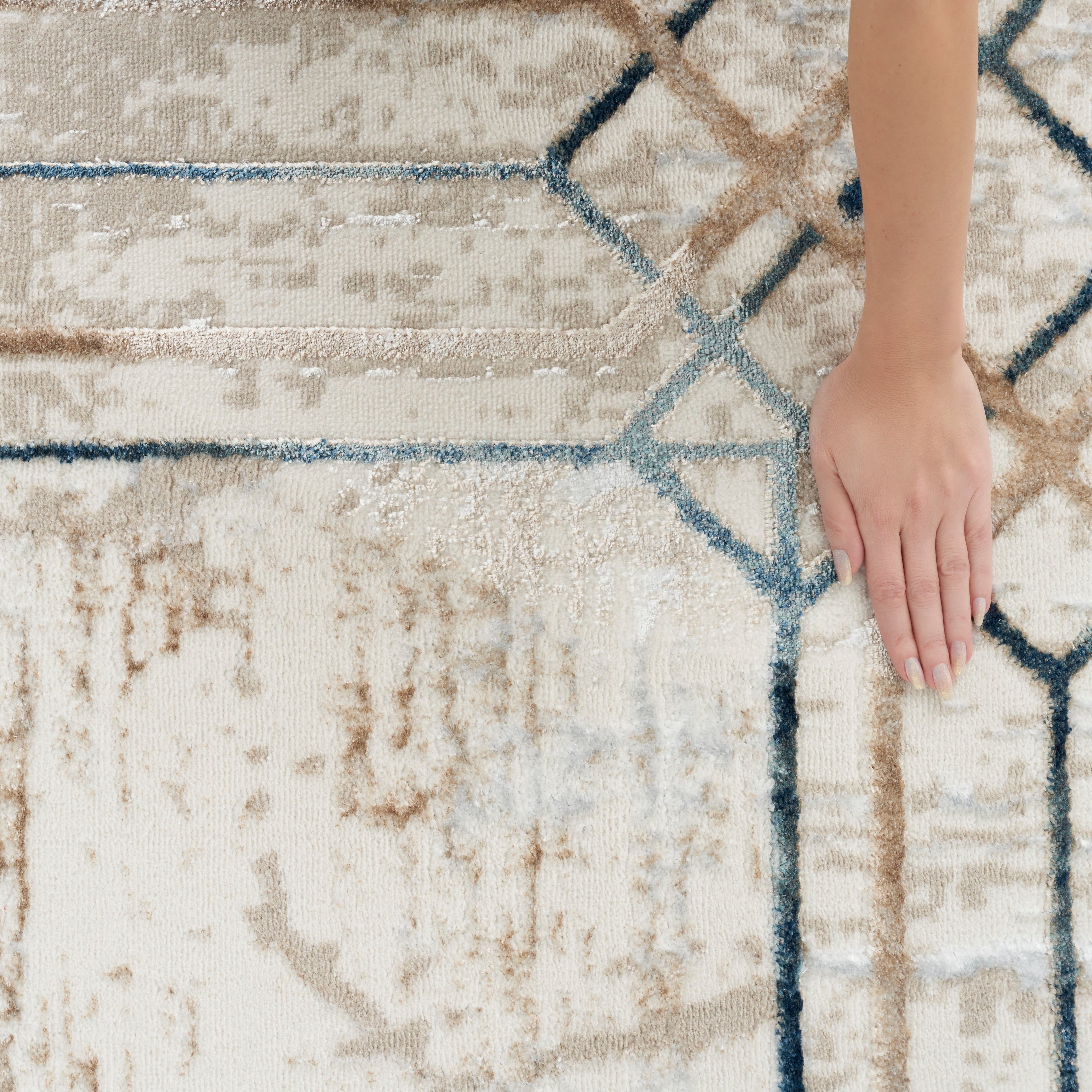 Nourison Glitz GLZ03 Ivory/Taupe Large Rectangle Rug