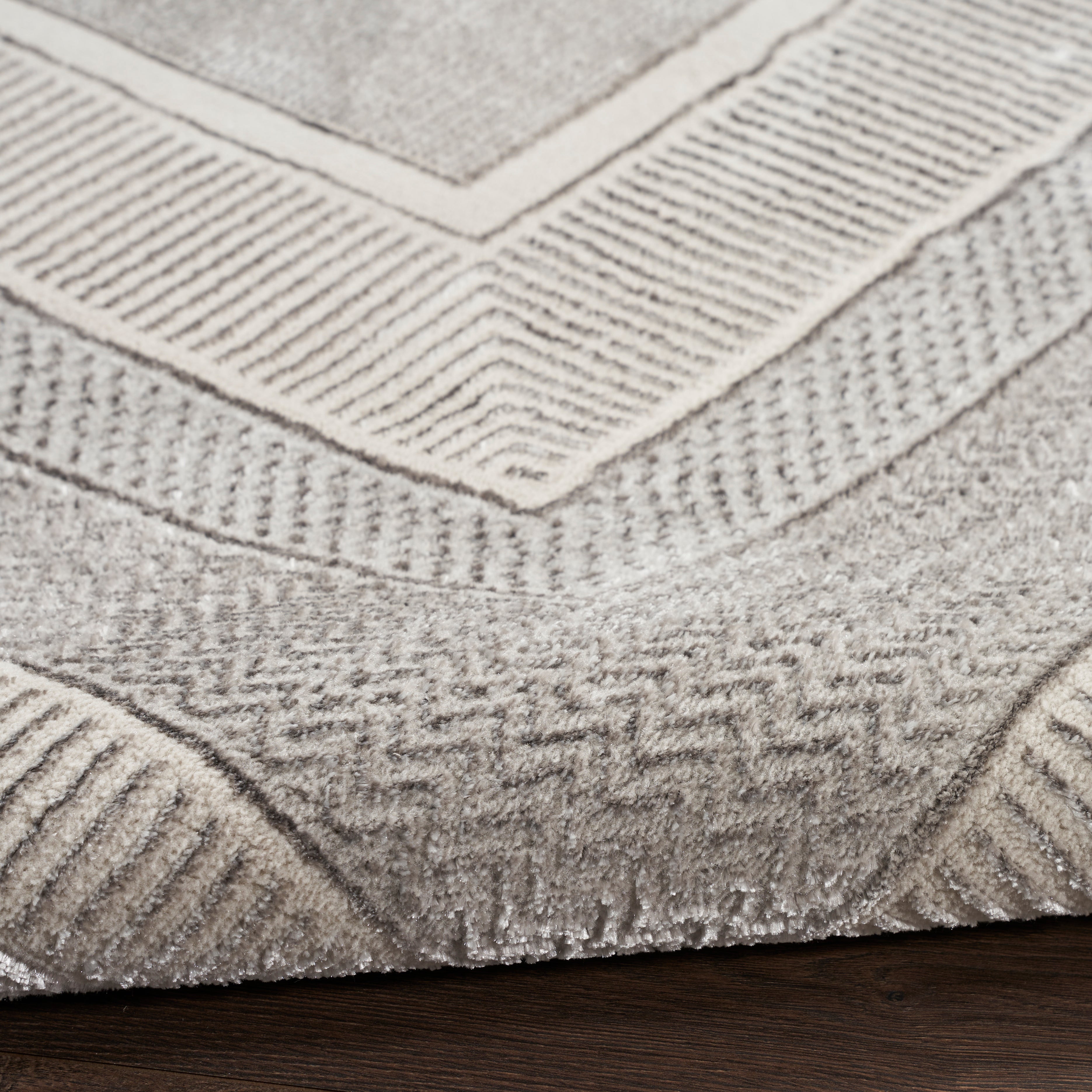 Nourison Glitz GLZ07 Silver Large Rectangle Rug