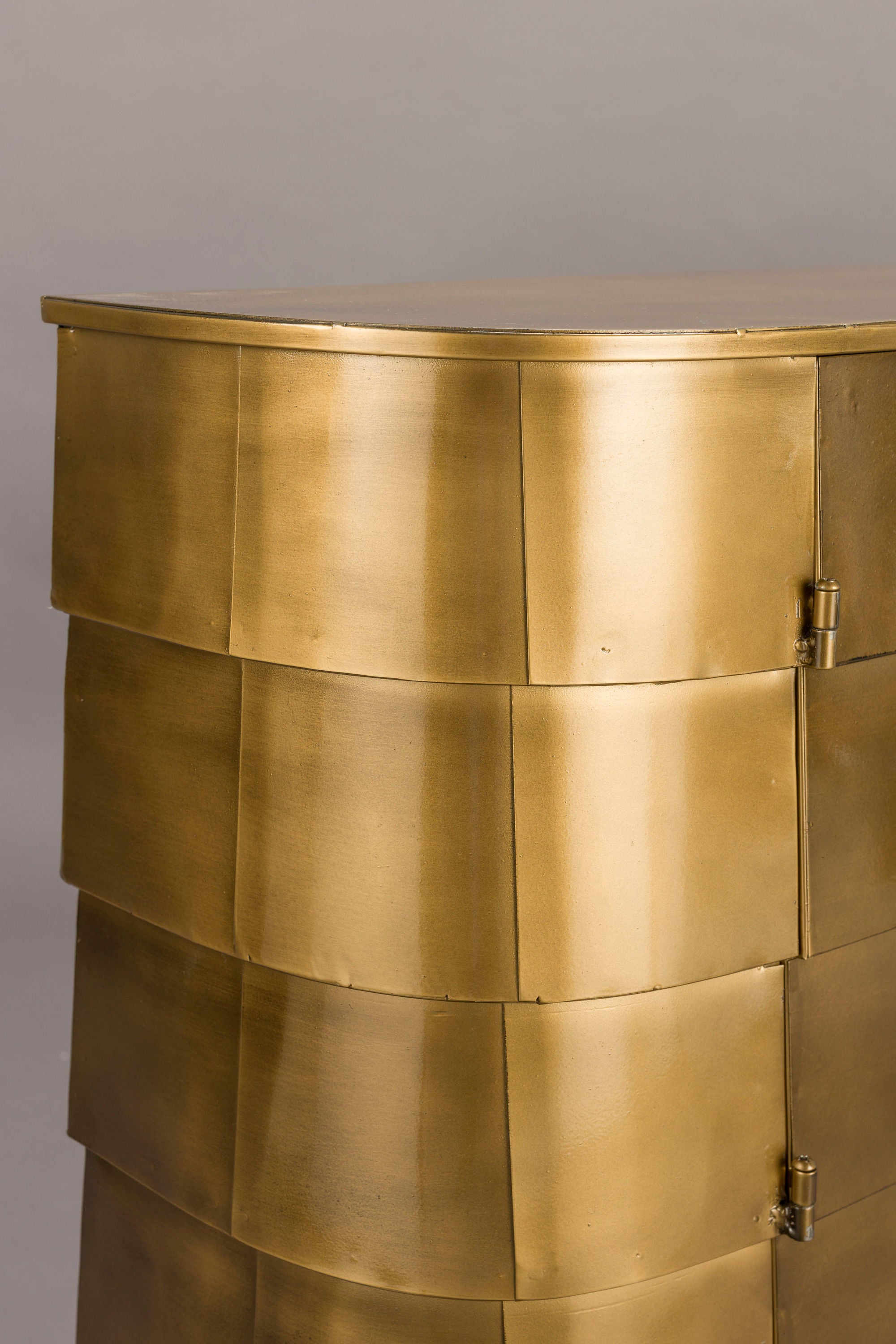 Dutchbone Hanna Gold Overlap Sideboard