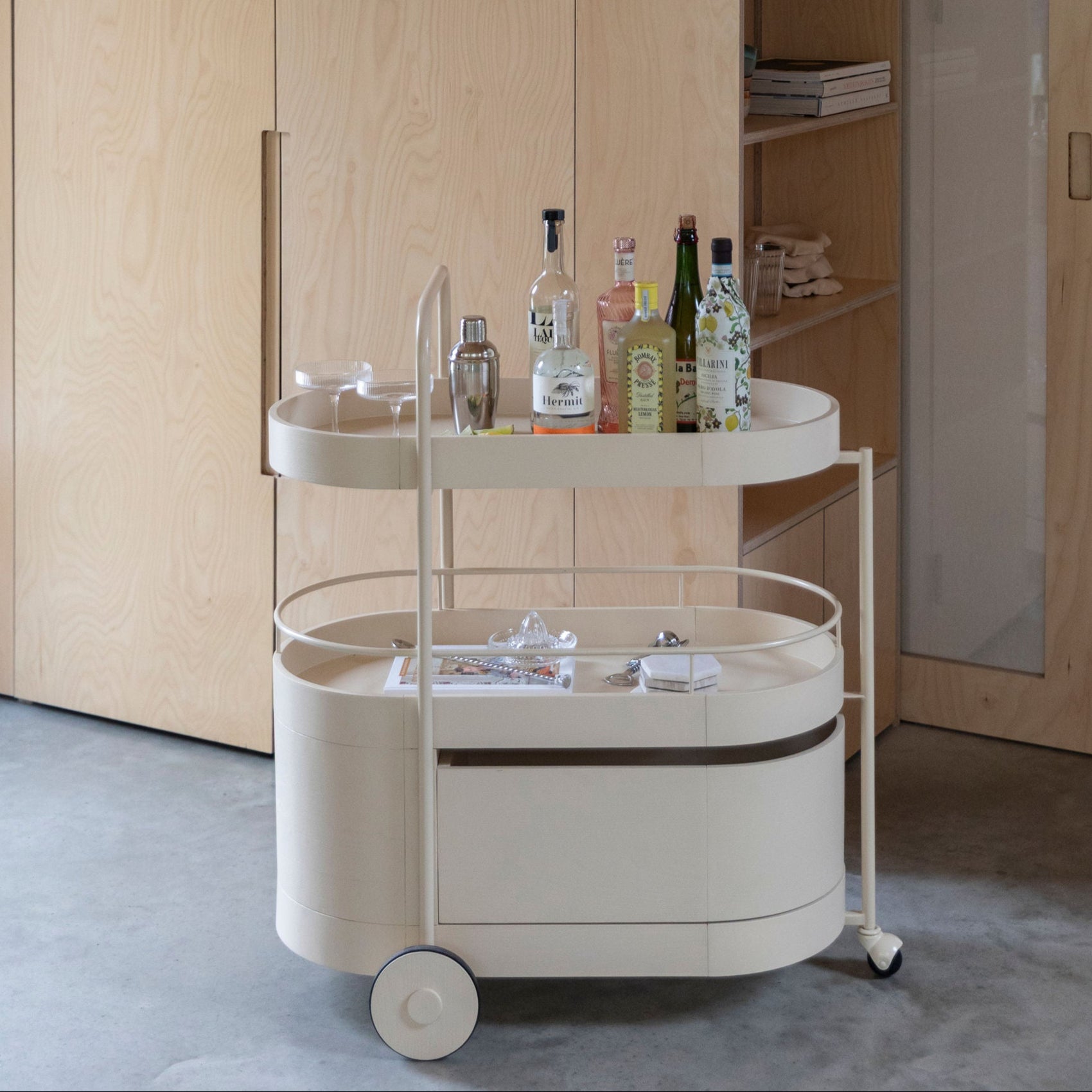 Zuiver Wim Beige Drinks Trolley