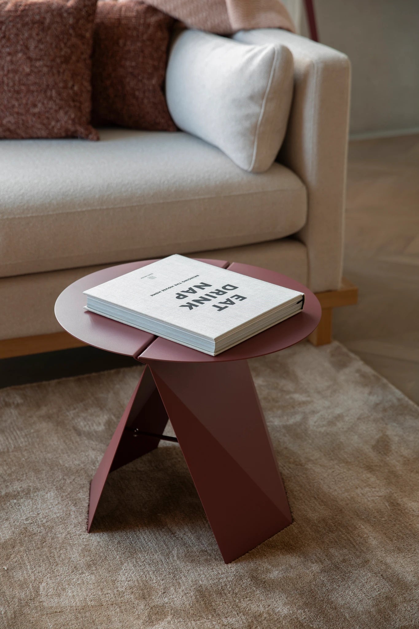 Zuiver Foldy Marsala Red Steel Side Table