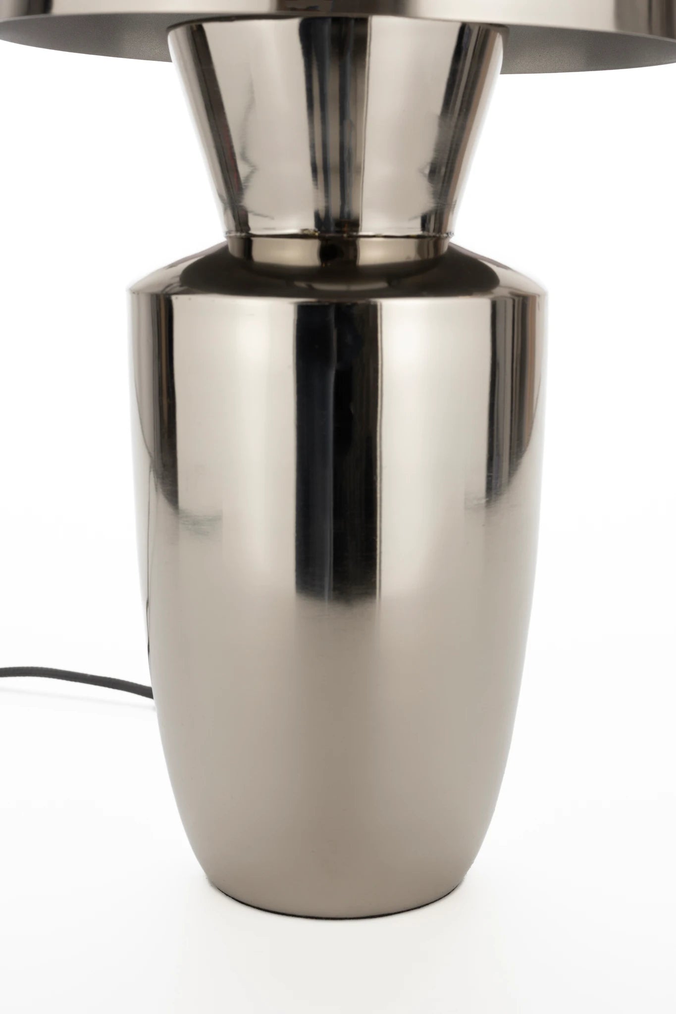 Zuiver Classy Shiny Silver Iron Table Lamp