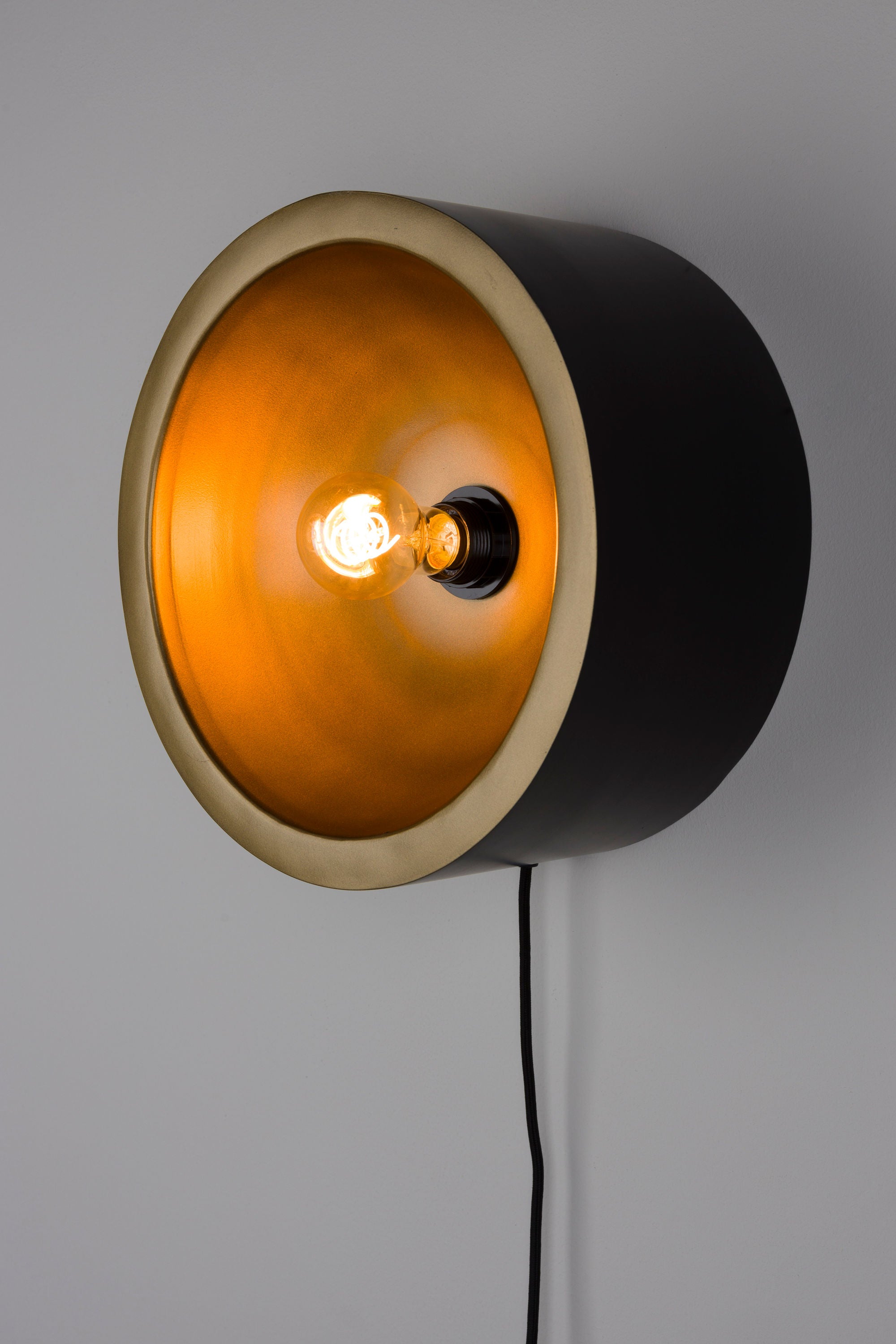 Sunny Gold Round Wall Light Large