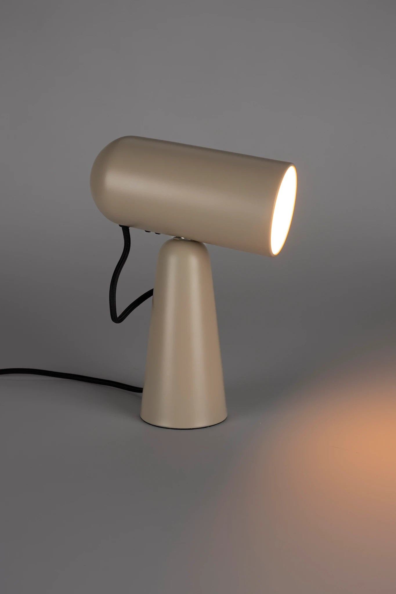 Vesper Beige Iron Table Lamp
