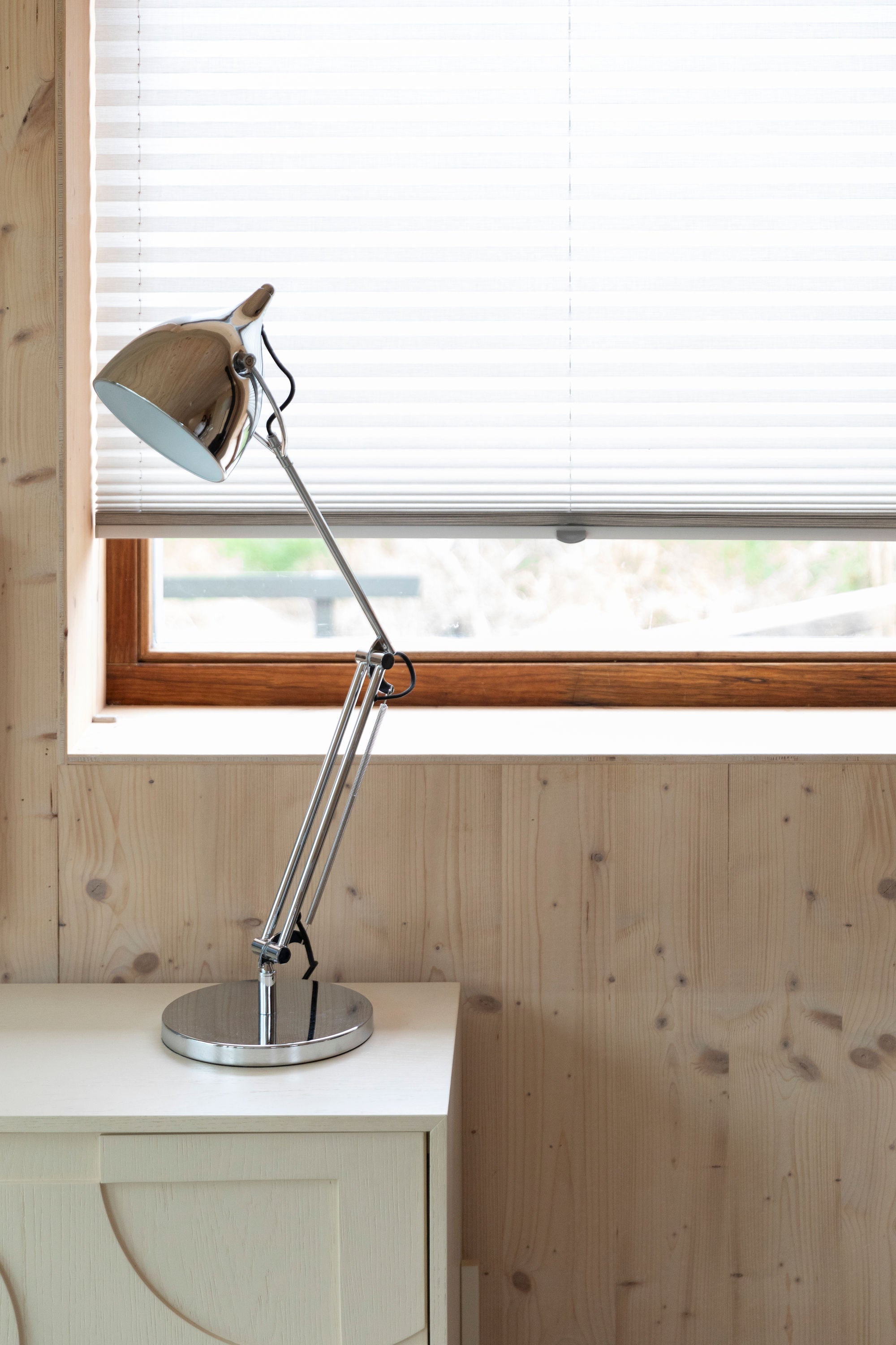 Zuiver Reader Chrome Table Lamp