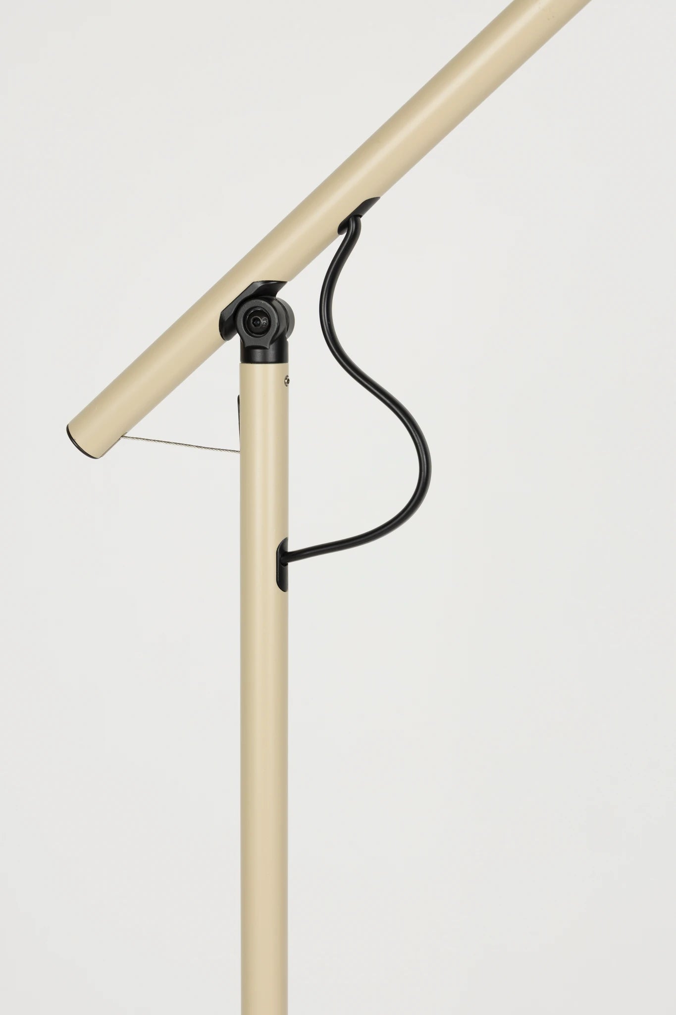 Aero Beige Iron Floor Lamp
