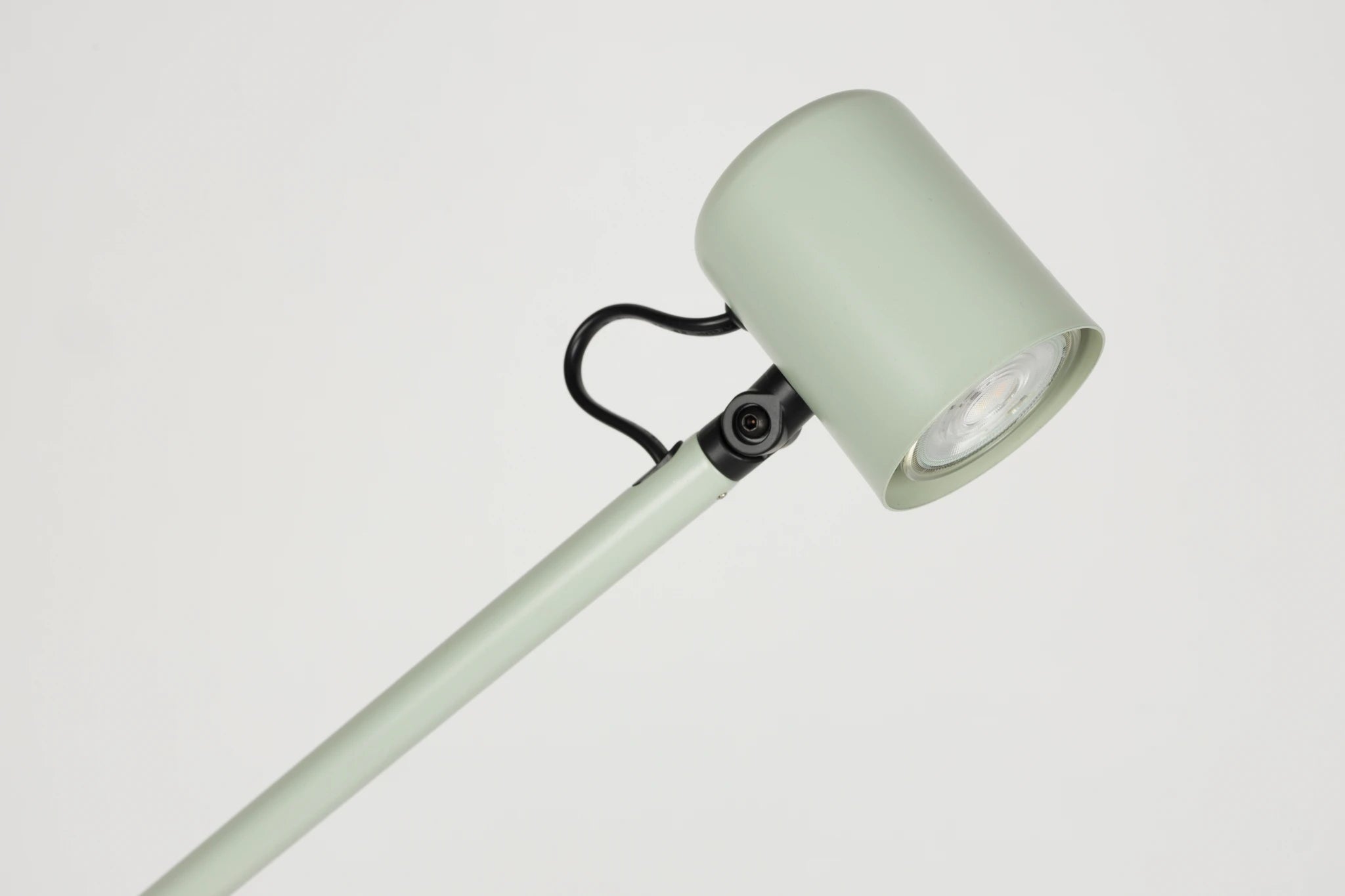 Aero Green Iron Floor Lamp