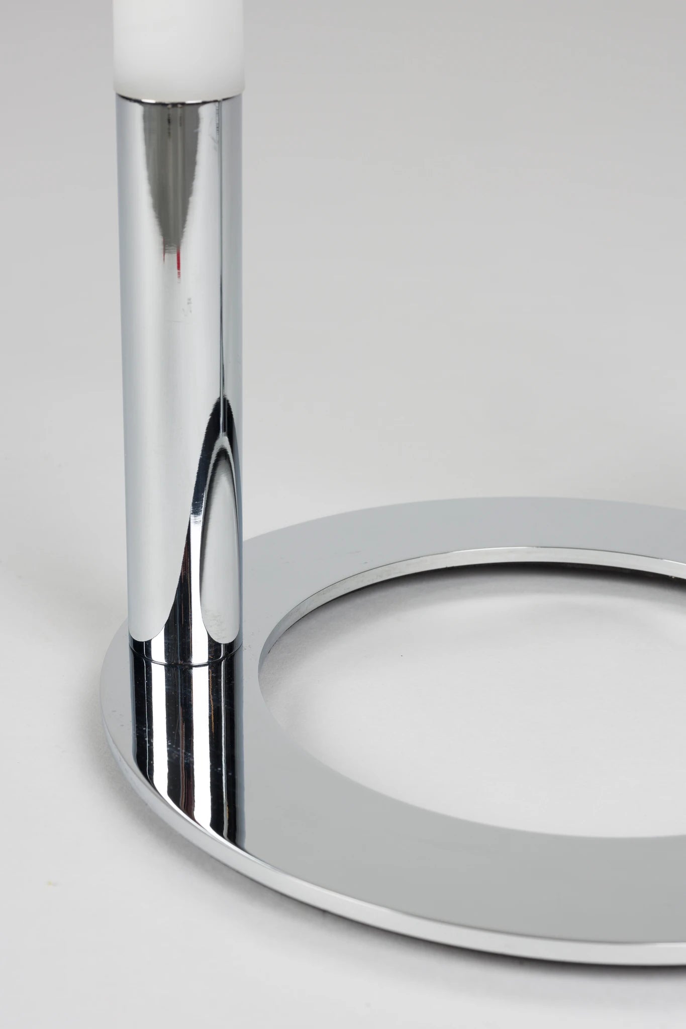 Zuiver Arch Chrome Silver Iron Table Lamp