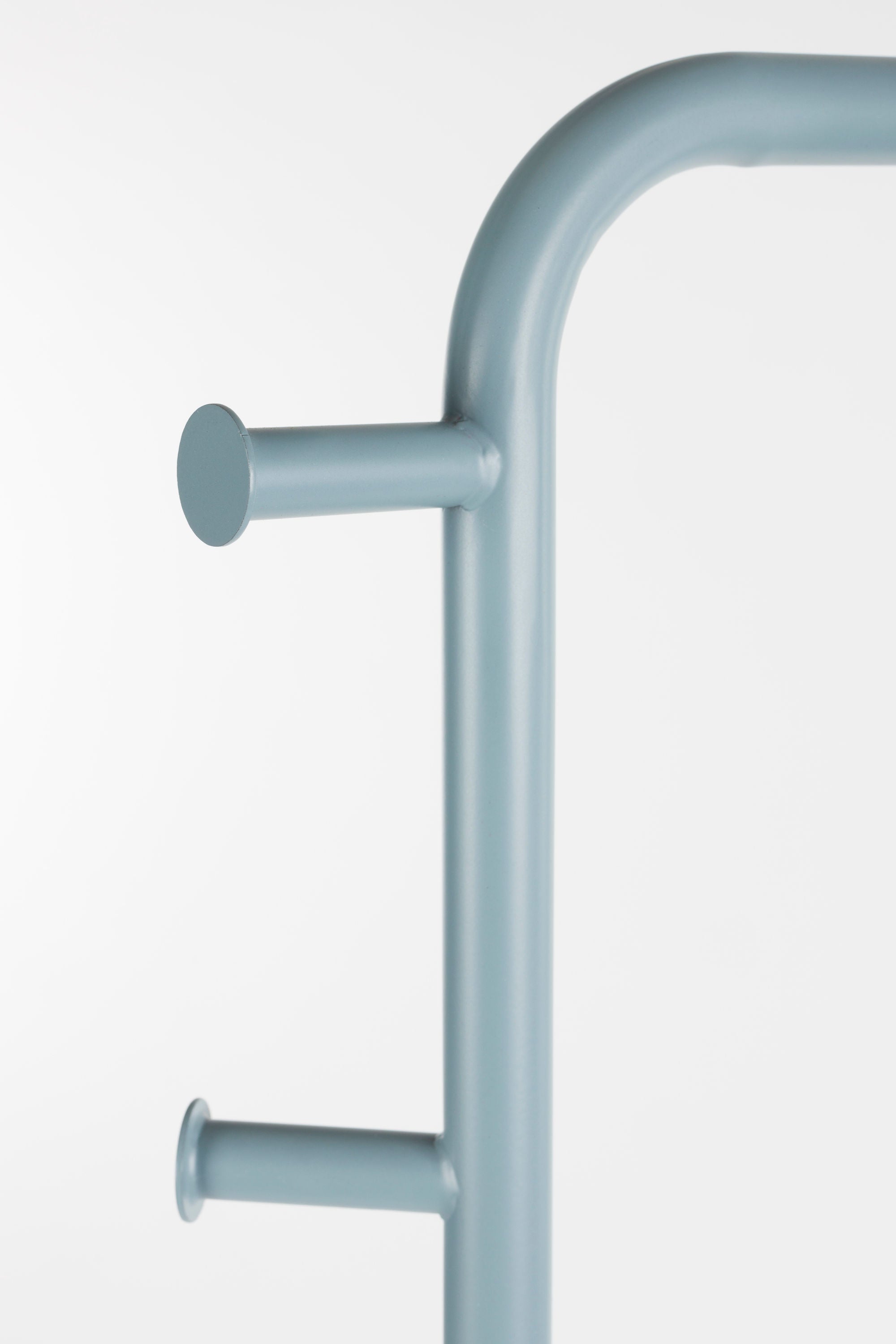 Zuiver Vero Blue Standing Mirror