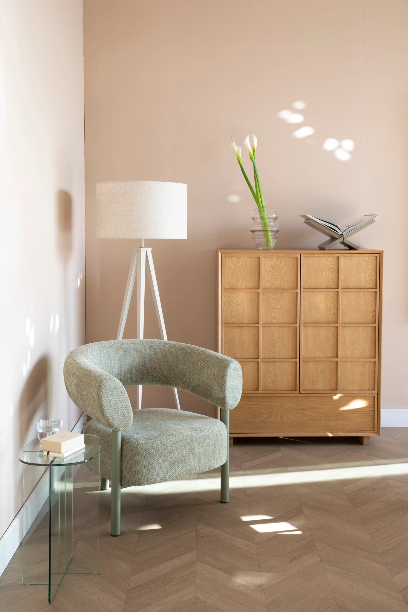 Zuiver Tripod Beige Iron Floor Lamp