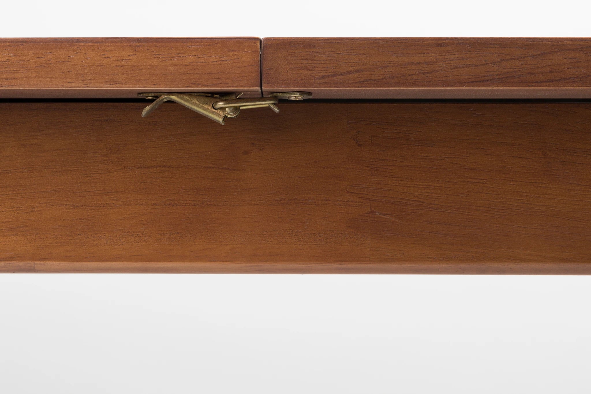 Zuiver Ellen Walnut Brown Wood Dining Table