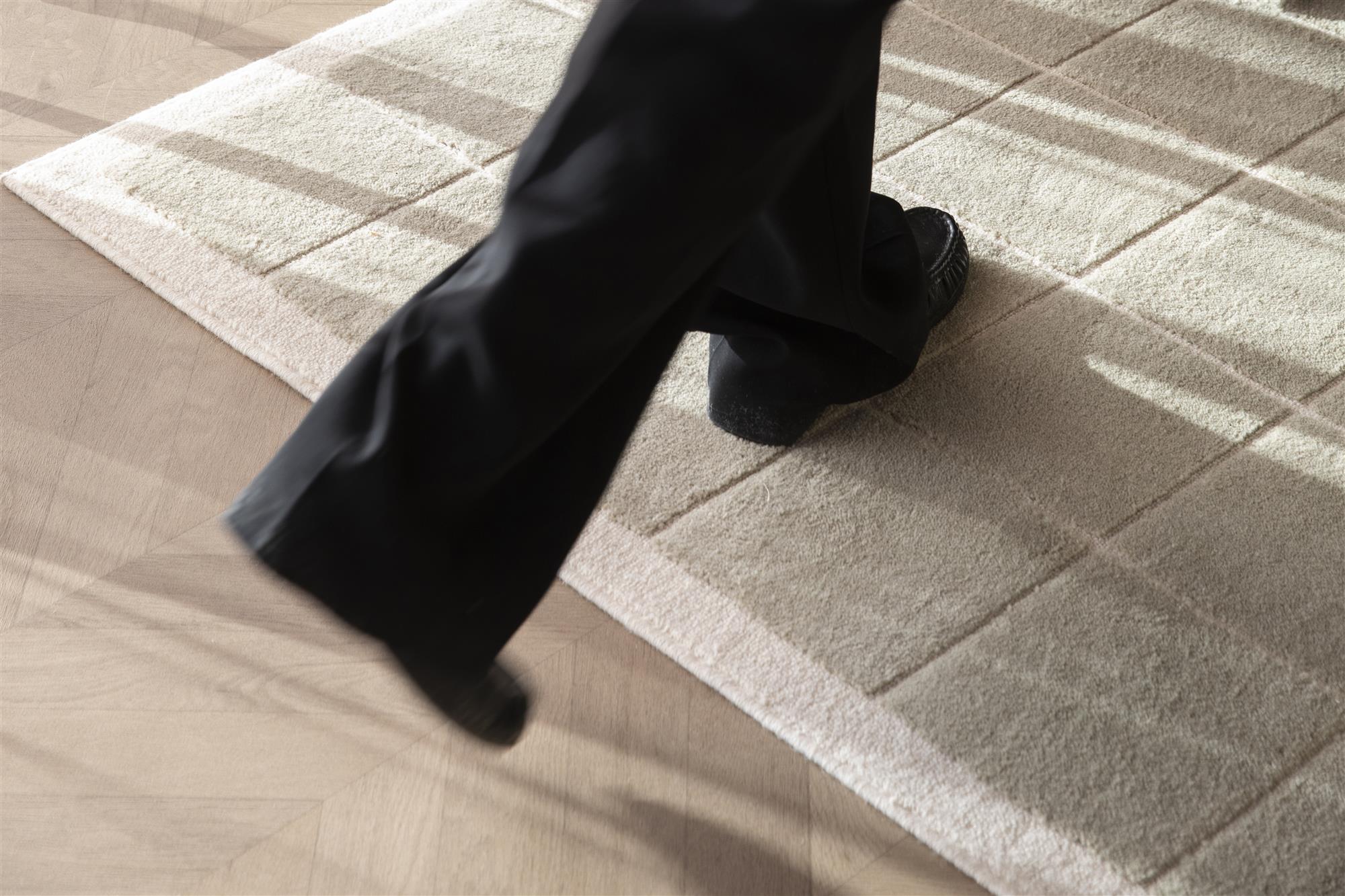 Zuiver Studio Kade Green Wool Rug 160 x 230 cm