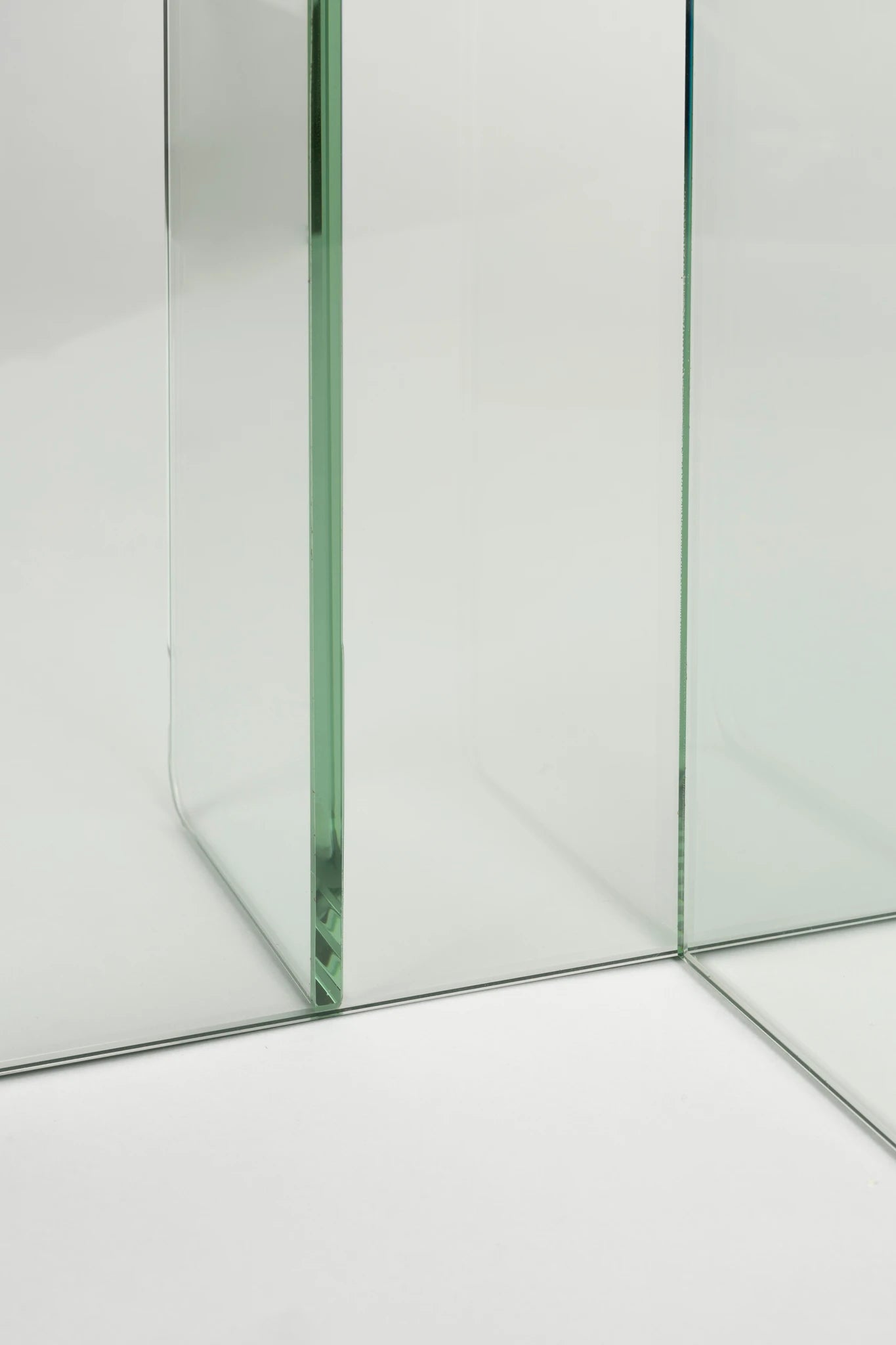 Zuiver Linea Transparent Glass Side Table