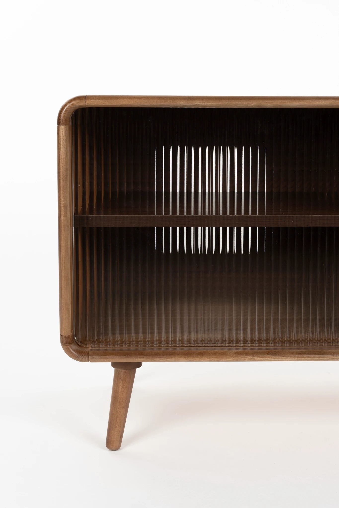 Zuiver Rise Walnut Brown Walnut Veneer Sideboard Medium