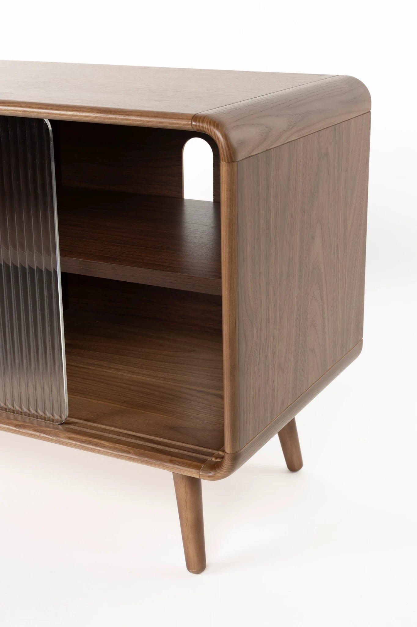 Zuiver Rise Walnut Brown Walnut Veneer Sideboard Medium