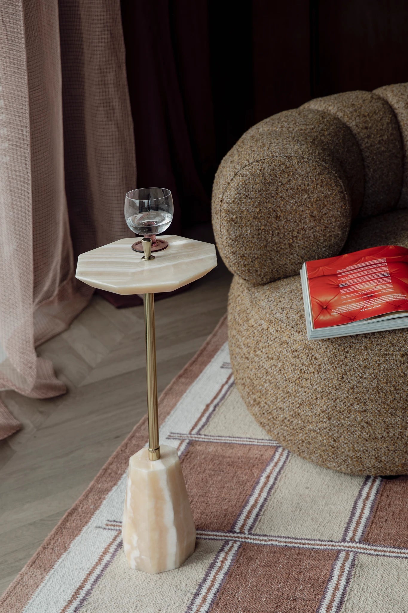 Dutchbone Onno Onyx Side Table