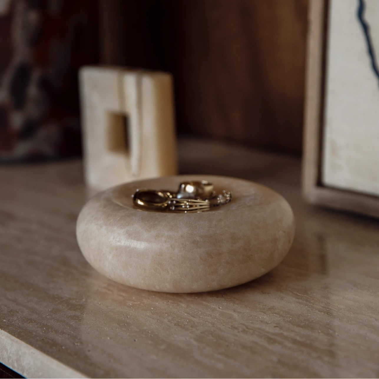Dutchbone Onno Onyx Round Tray