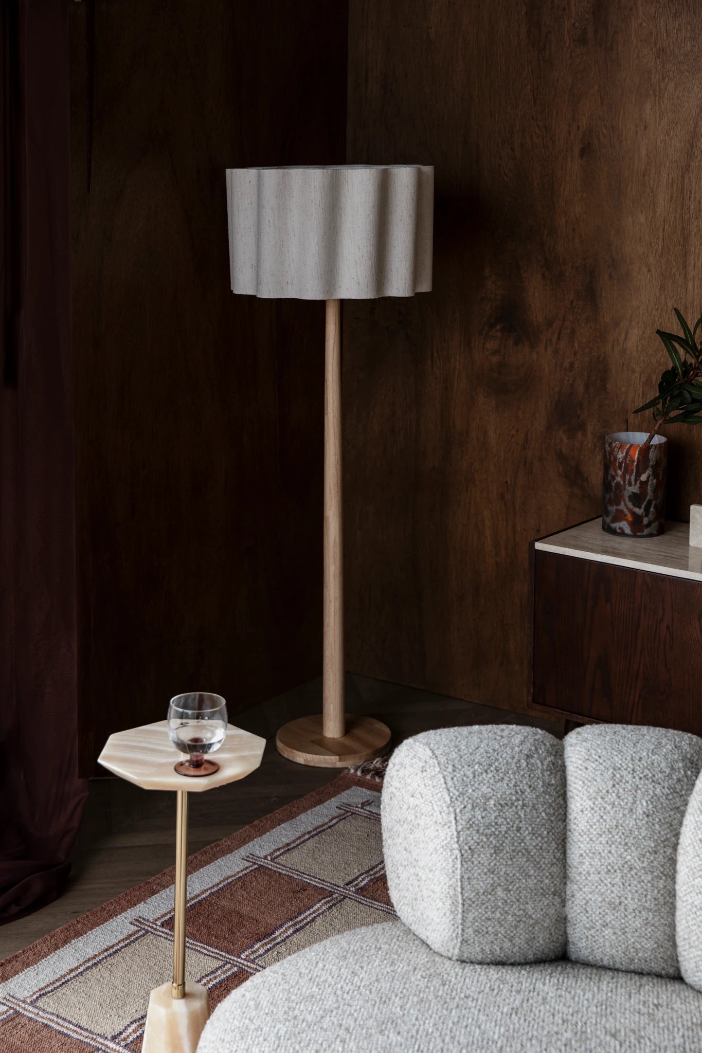 Dutchbone Scallop Gold Iron Floor Lamp