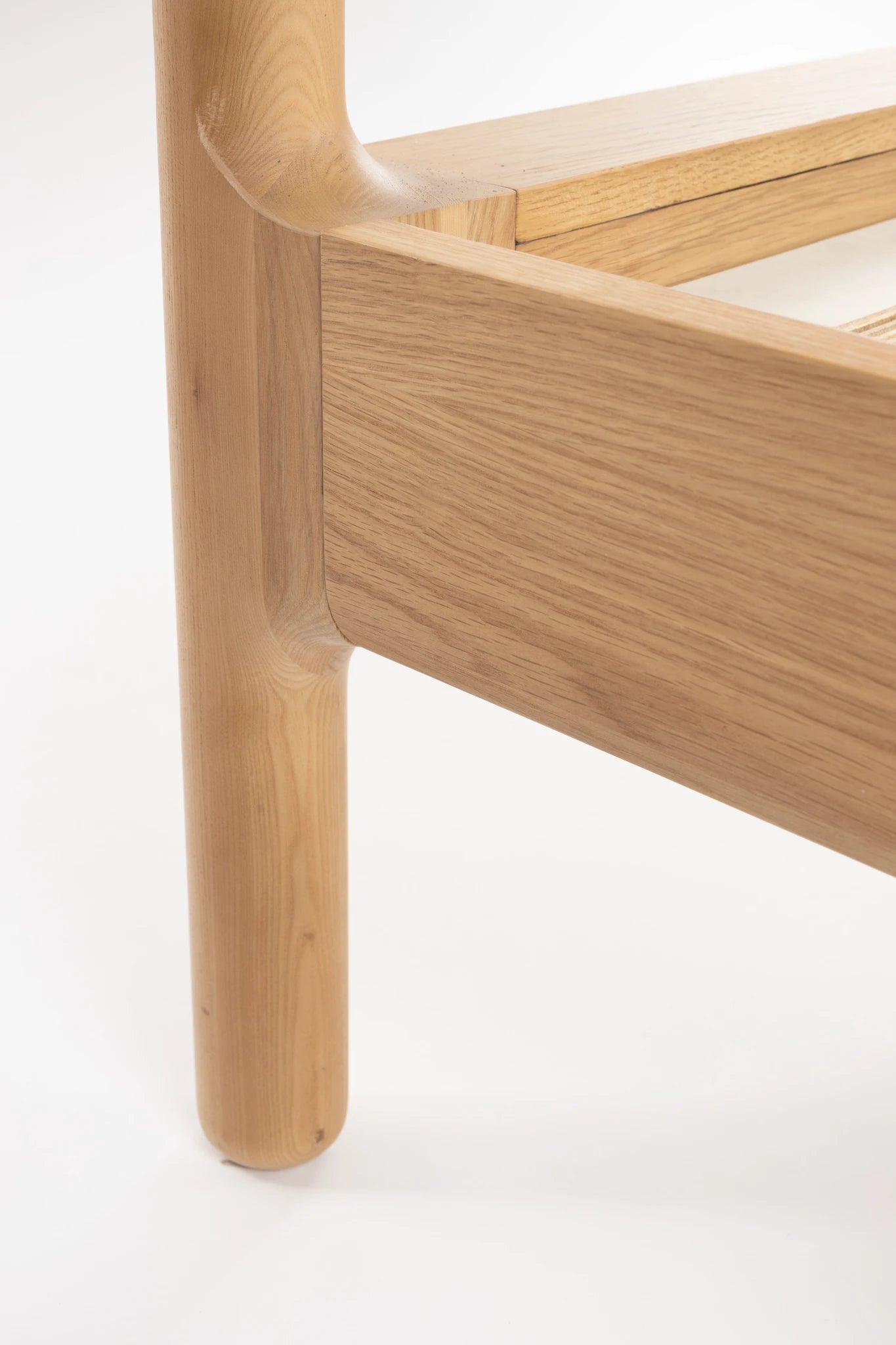 Zuiver Storm Webbing Natural Oak Wood Bed 160cm