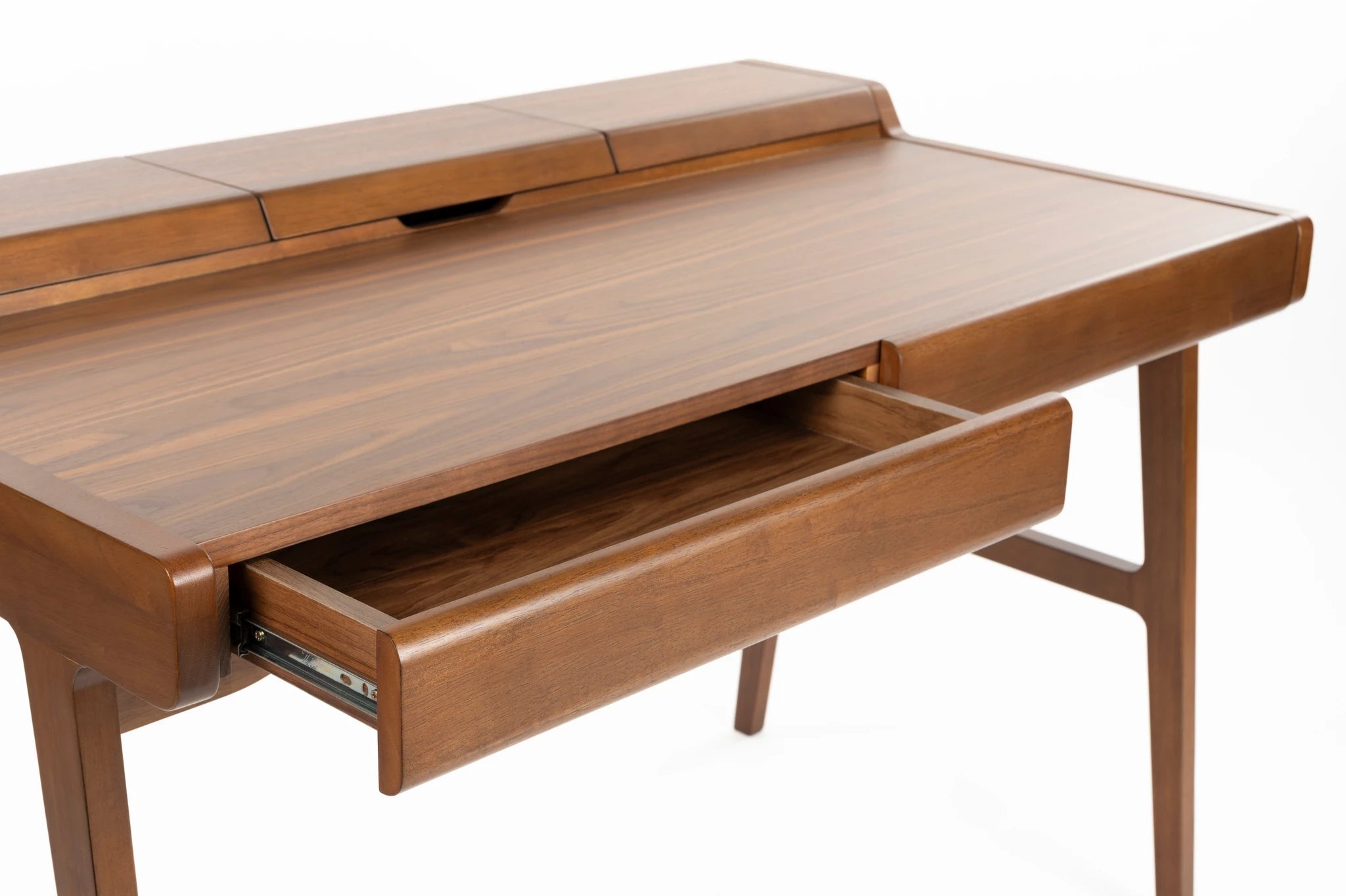 Zuiver Kaat Walnut Brown Rubber Wood Desk