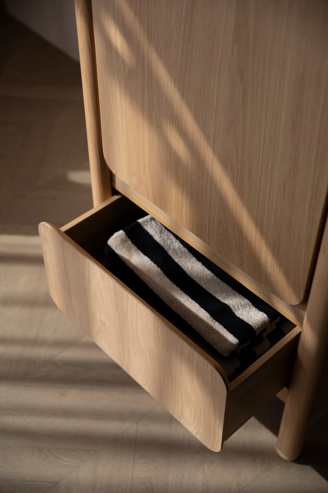 Zuiver Storm Natural Ash Wood One Door Cabinet