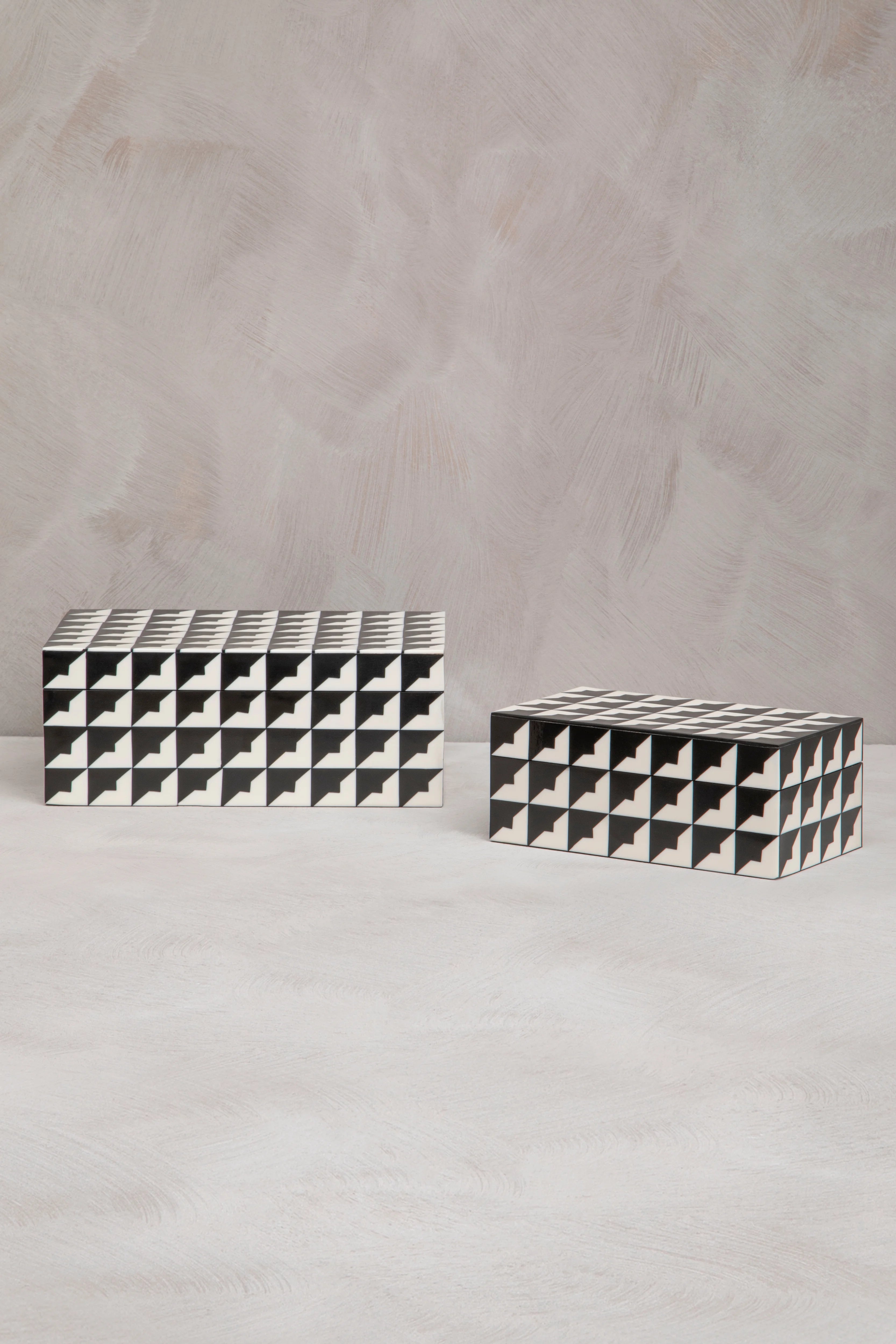 Vida White & Black Geometric Trinket Box