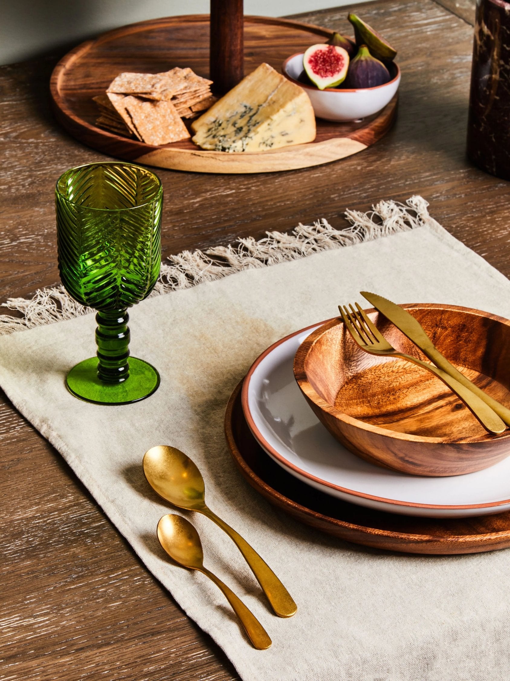 Arden Round Acacia Wood Plate