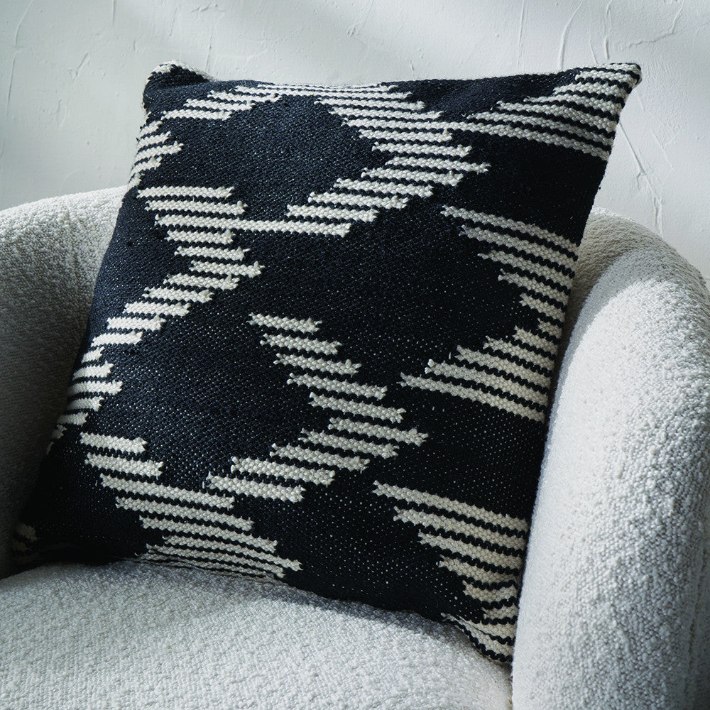 Black & White Chevron Design Scatter Cushion Indoor/Outdoor