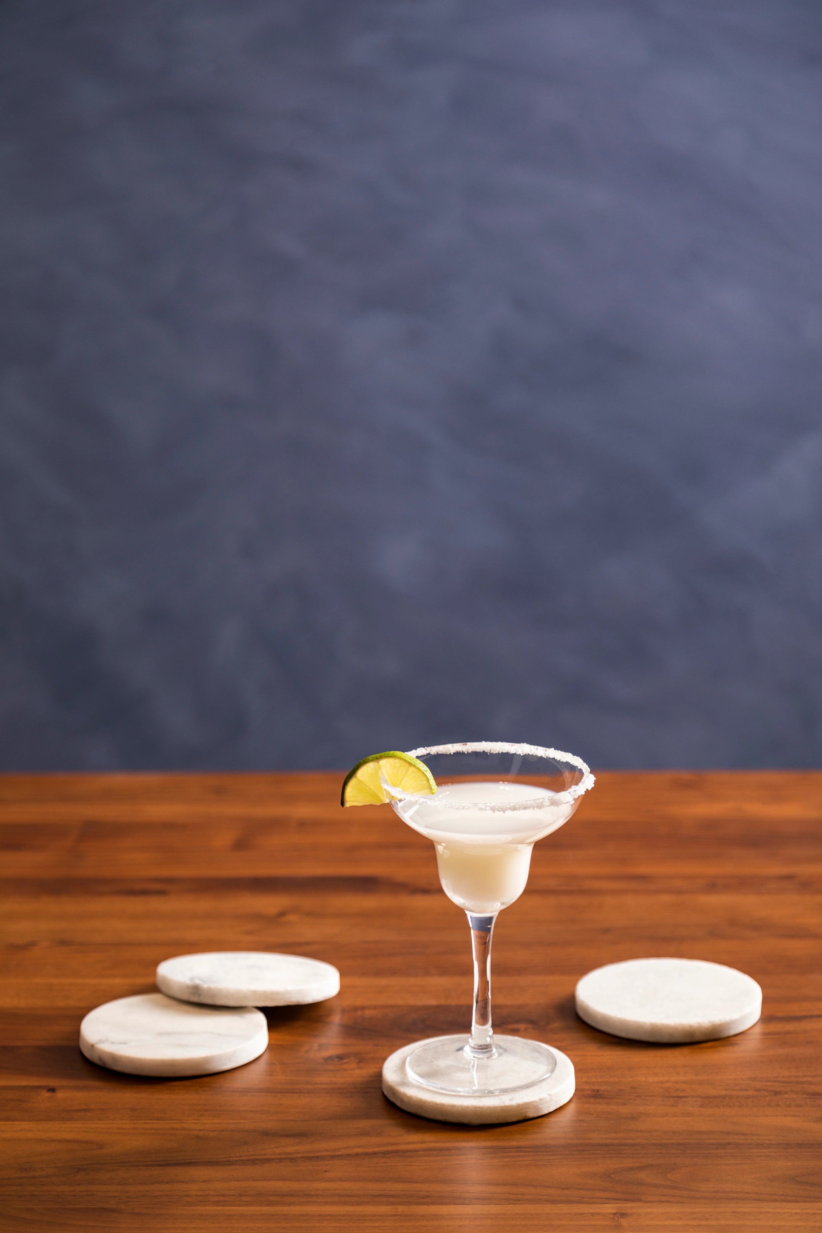 Set of 4 Trevi White Marble Round Coasters