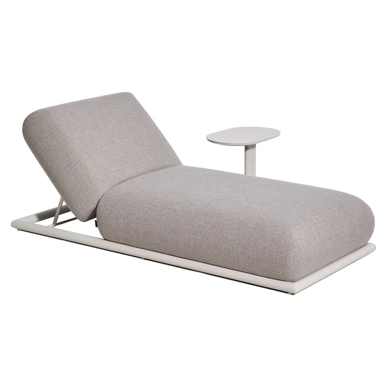 Richmond Interiors Sullivan Greige Alpine Olefin Outdoor Daybed
