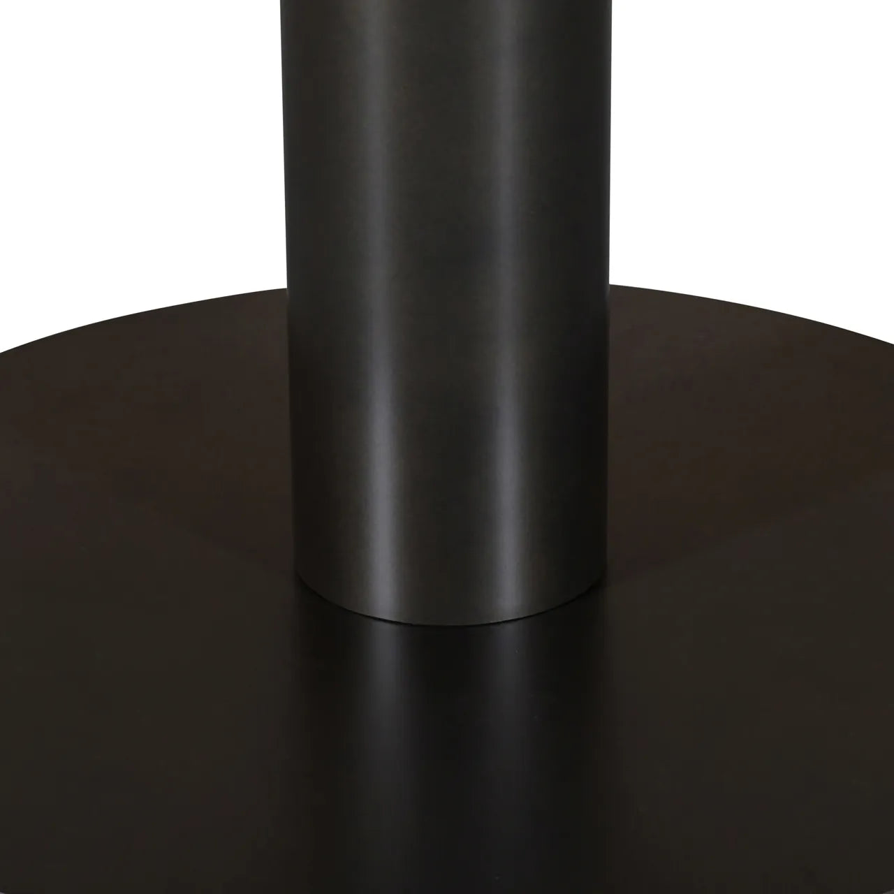 Richmond Interiors Baldwin Spice Brown Mango Wood Round Dining Table 130cm