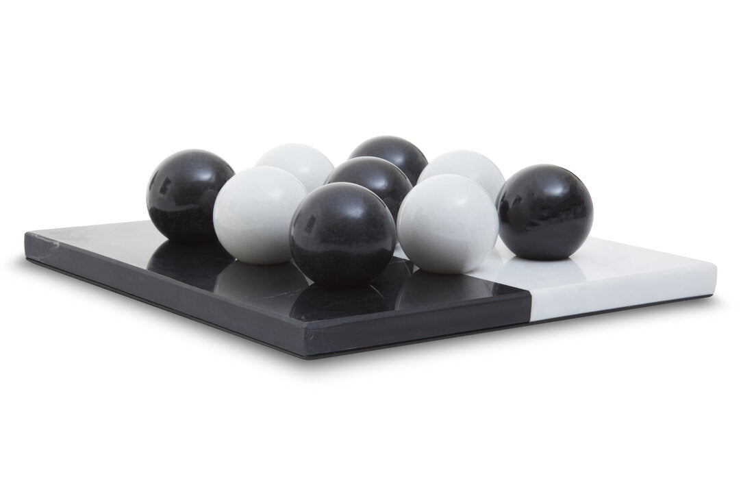 Eleri Black & White Tic Tac Toe Marble Game