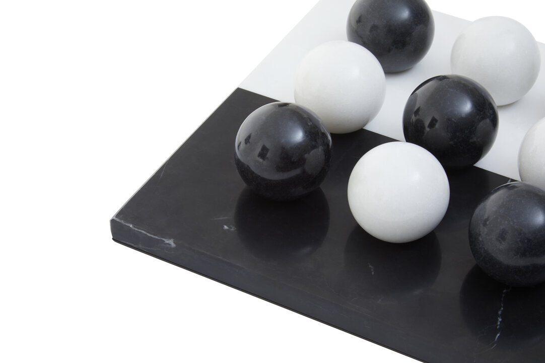 Eleri Black & White Tic Tac Toe Marble Game