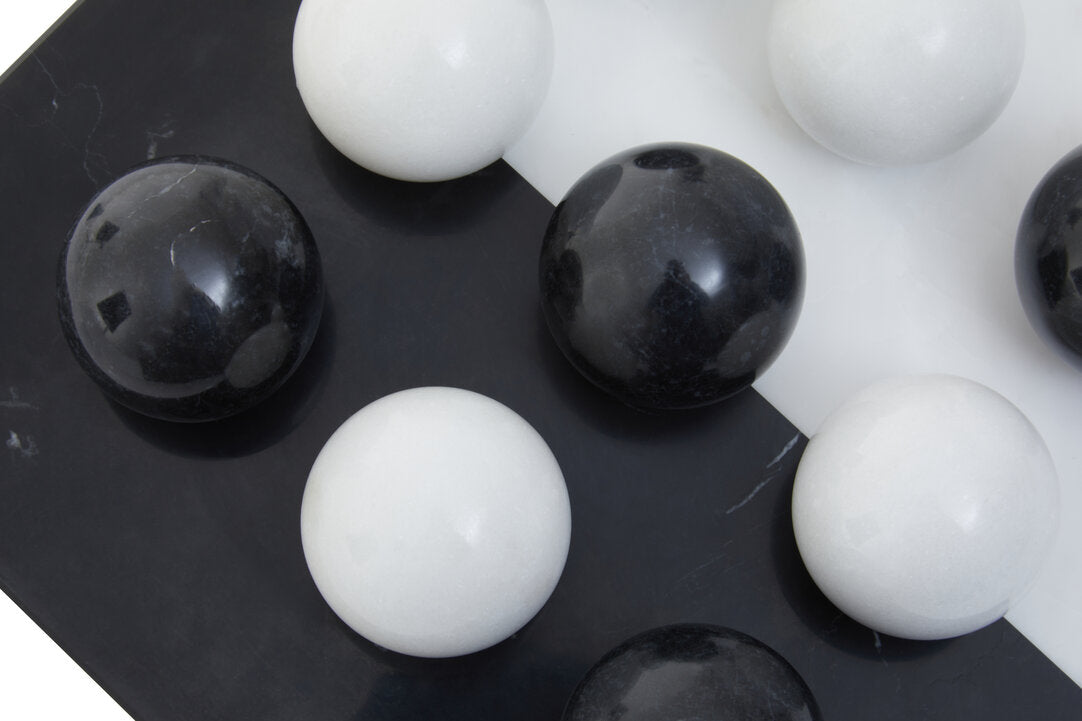 Eleri Black & White Tic Tac Toe Marble Game